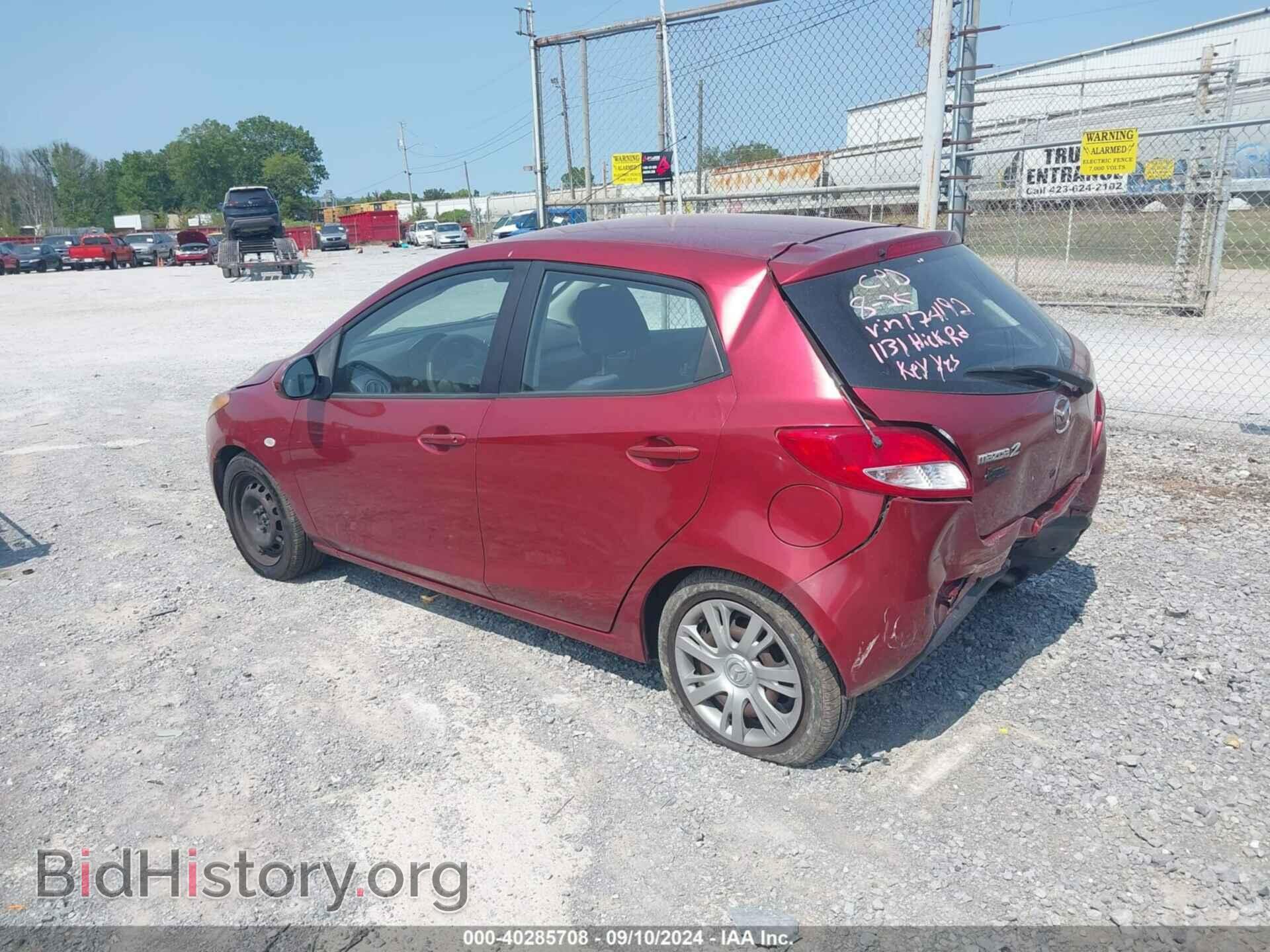 2014 MAZDA MAZDA2 - VIN: JM1DE1KYXE0174192 - Фото 3