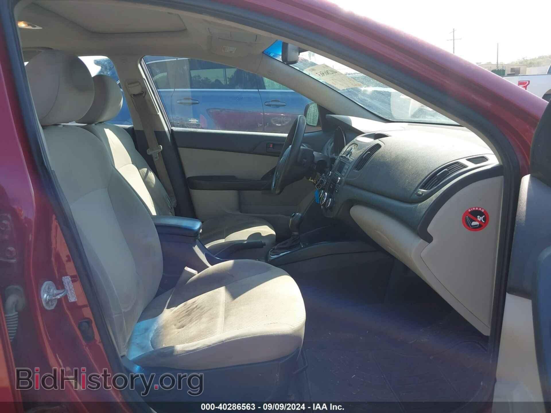 2012 KIA FORTE - VIN: KNAFU4A28C5524717 - Фото 5