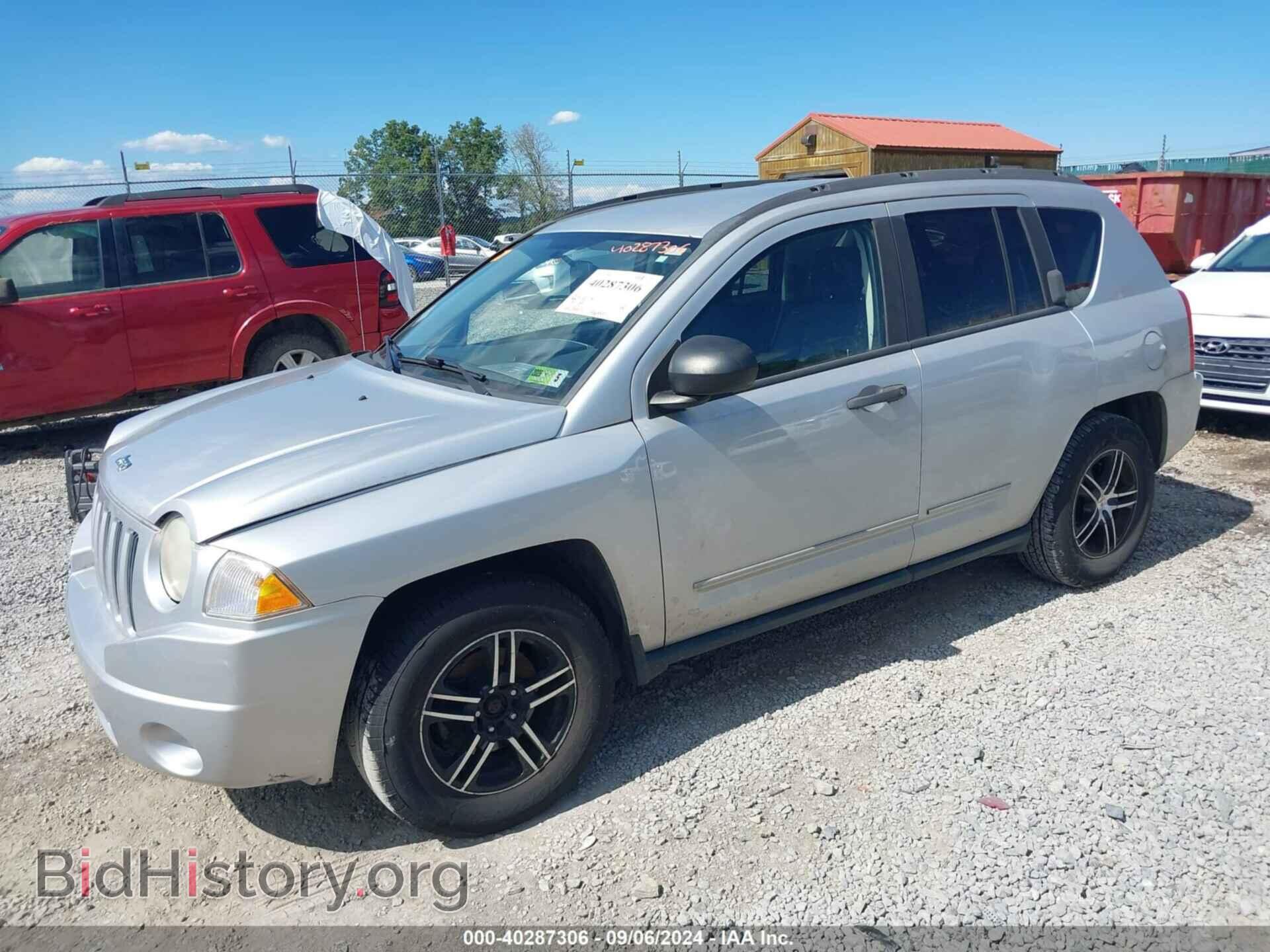 2008 JEEP COMPASS - VIN: 1J8FF47W68D733466 - Фото 2