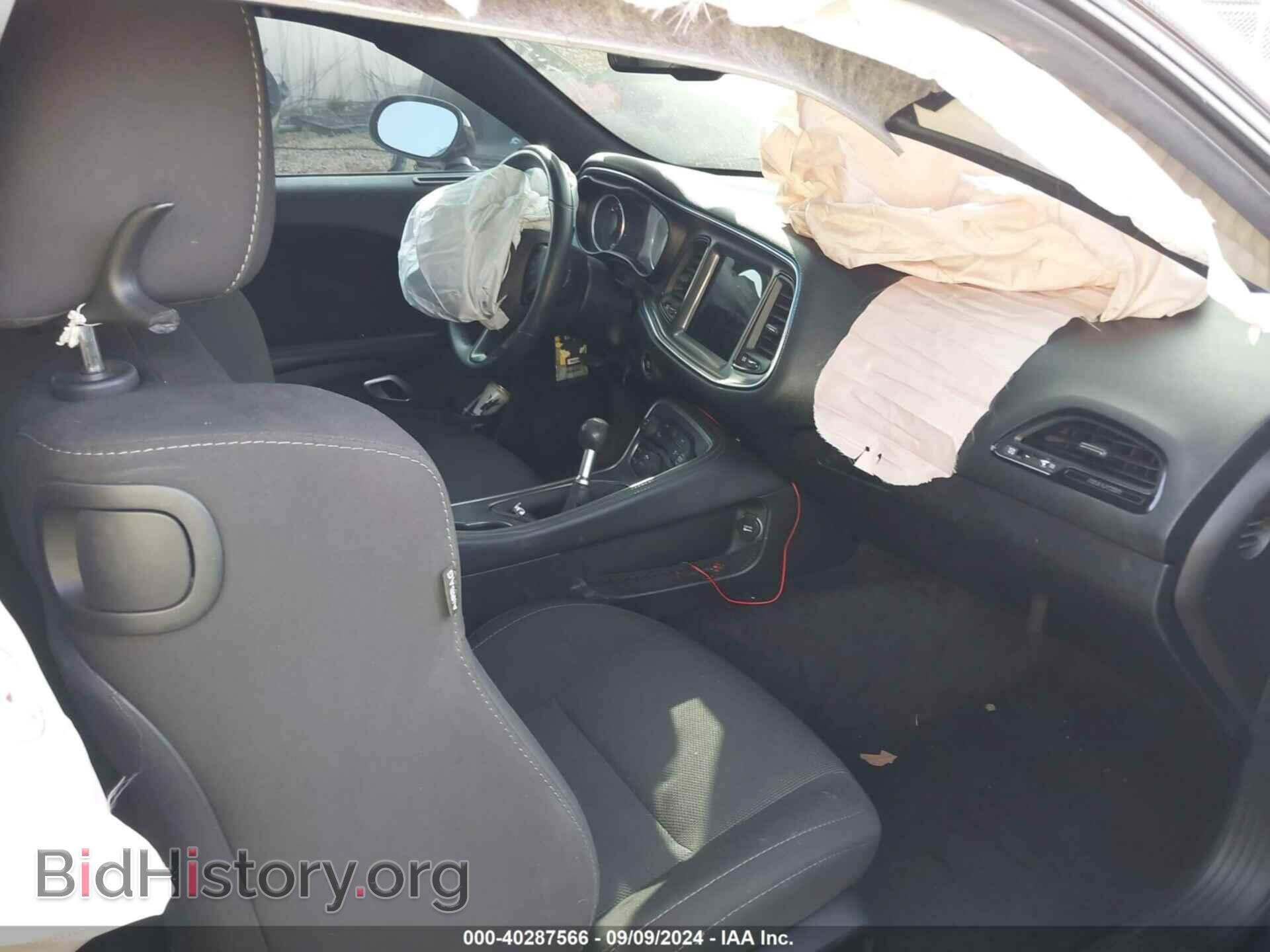 2016 DODGE CHALLENGER - VIN: 2C3CDZBT5GH256710 - Фото 5