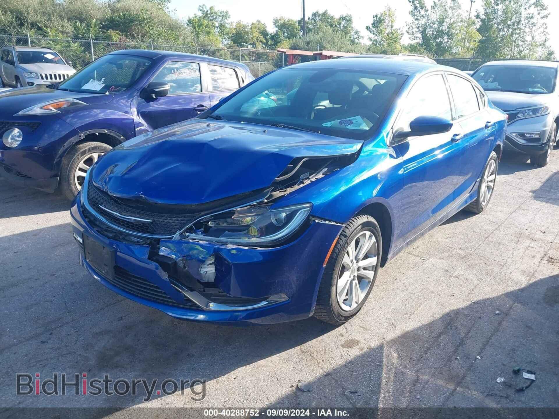 2016 CHRYSLER 200 - VIN: 1C3CCCAB3GN104506 - Фото 2