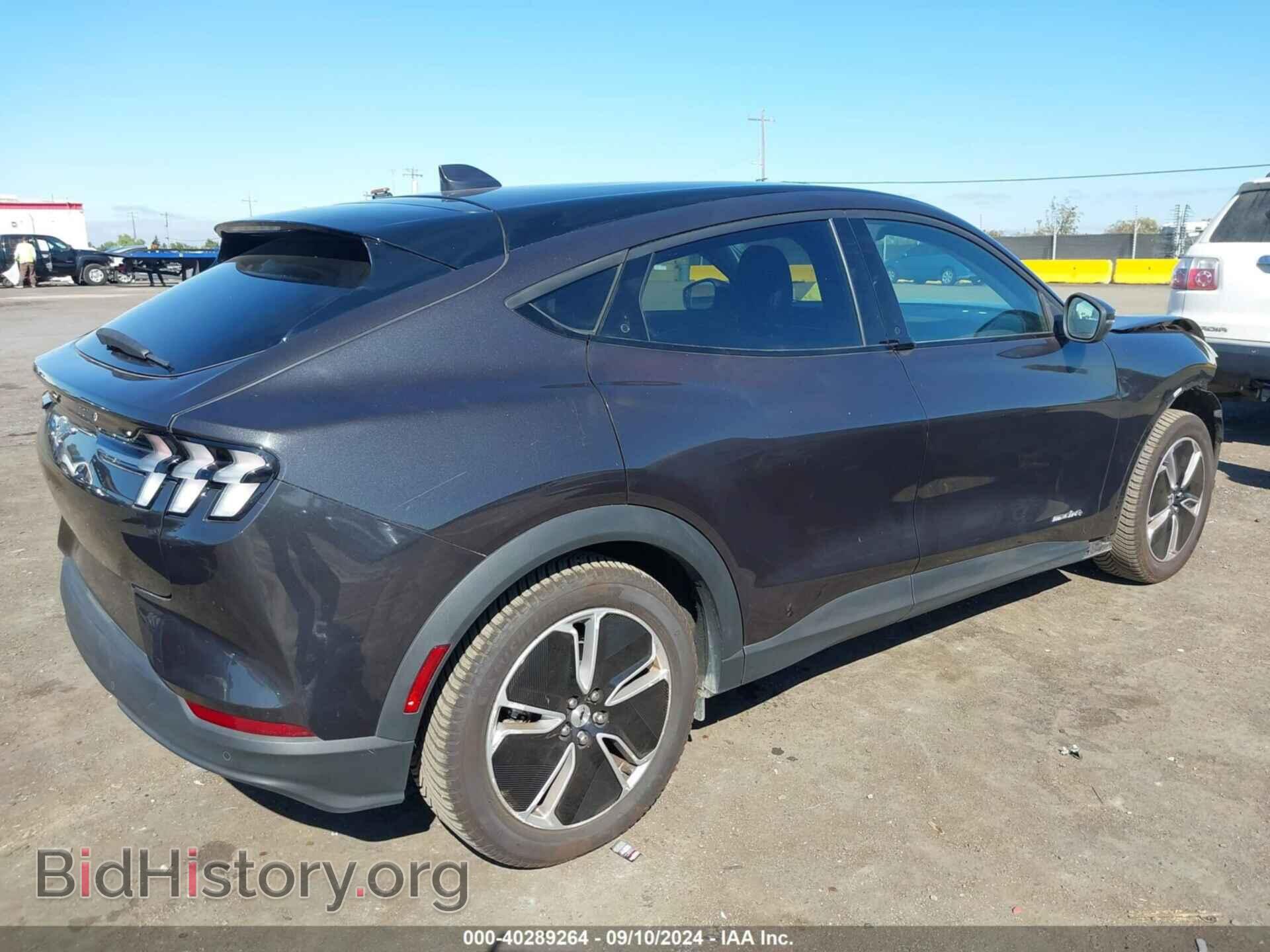 2022 FORD MUSTANG MACH-E - VIN: 3FMTK1SS2NMA18673 - Фото 4