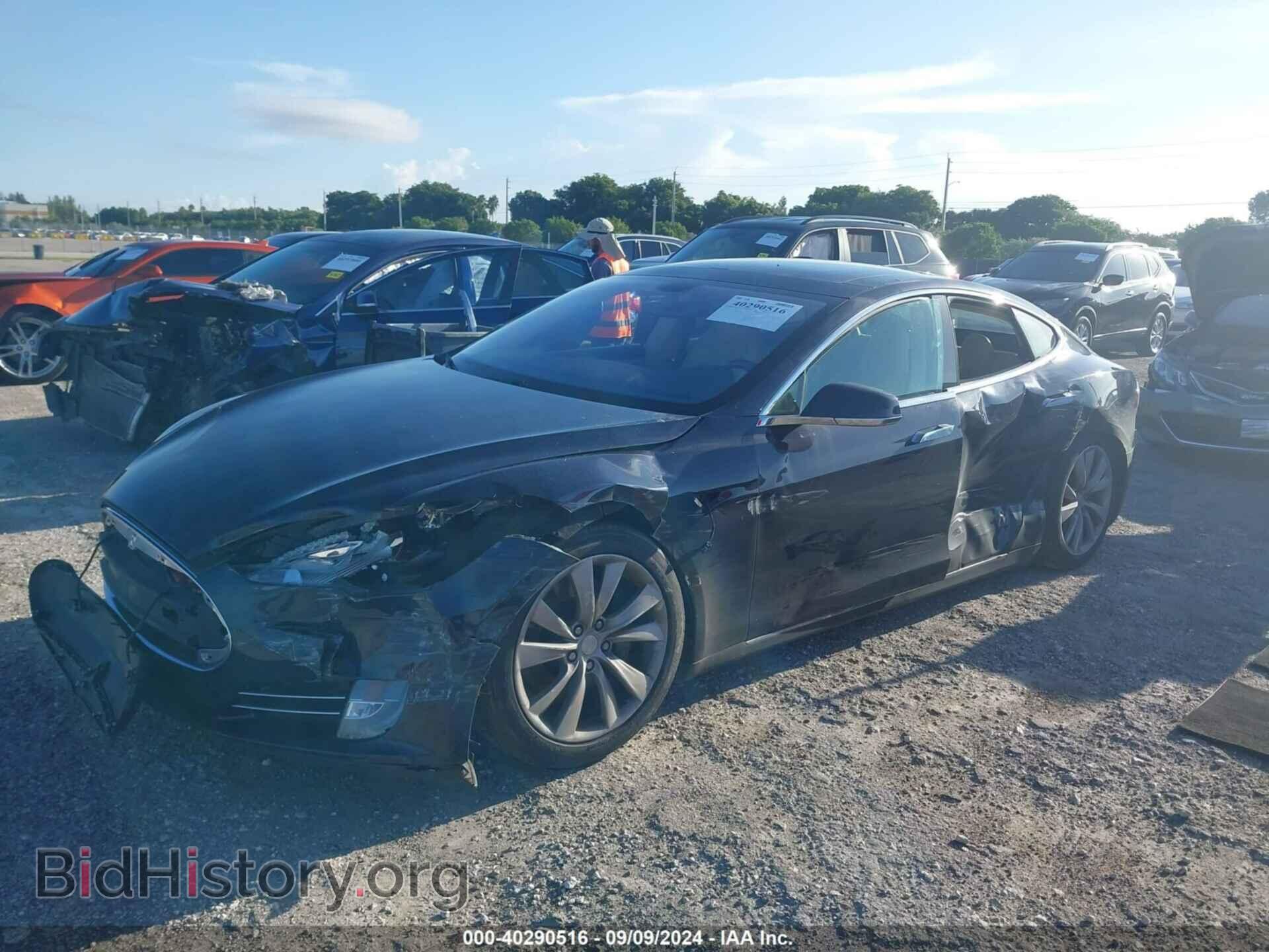 2014 TESLA MODEL S - VIN: 5YJSA1H17EFP52182 - Photo 2