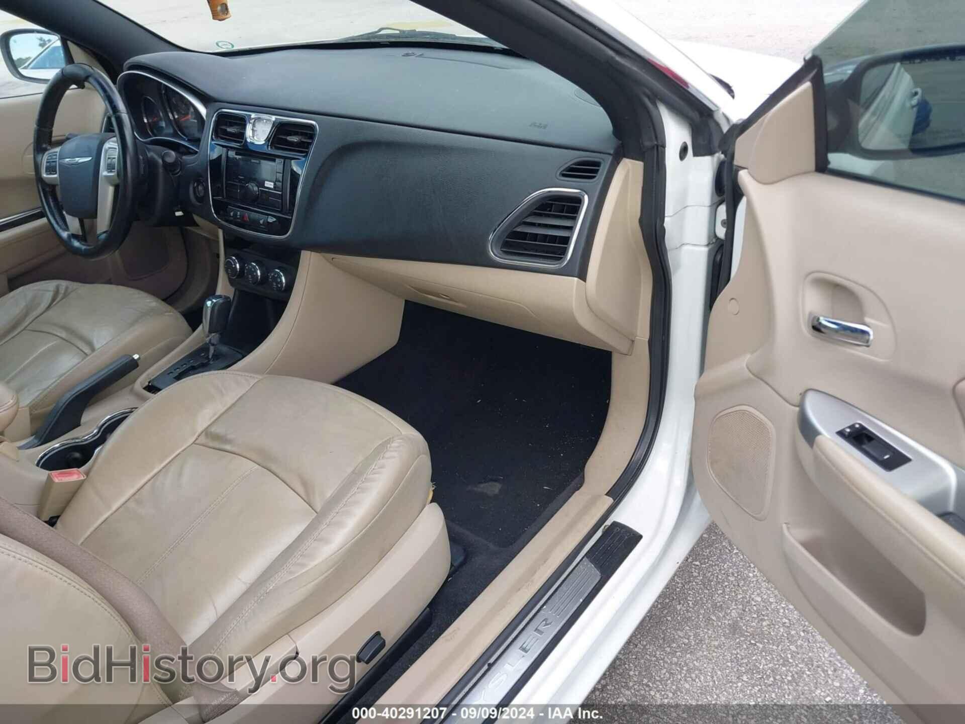 2011 CHRYSLER 200 - VIN: 1C3BC7EG7BN554709 - Фото 5
