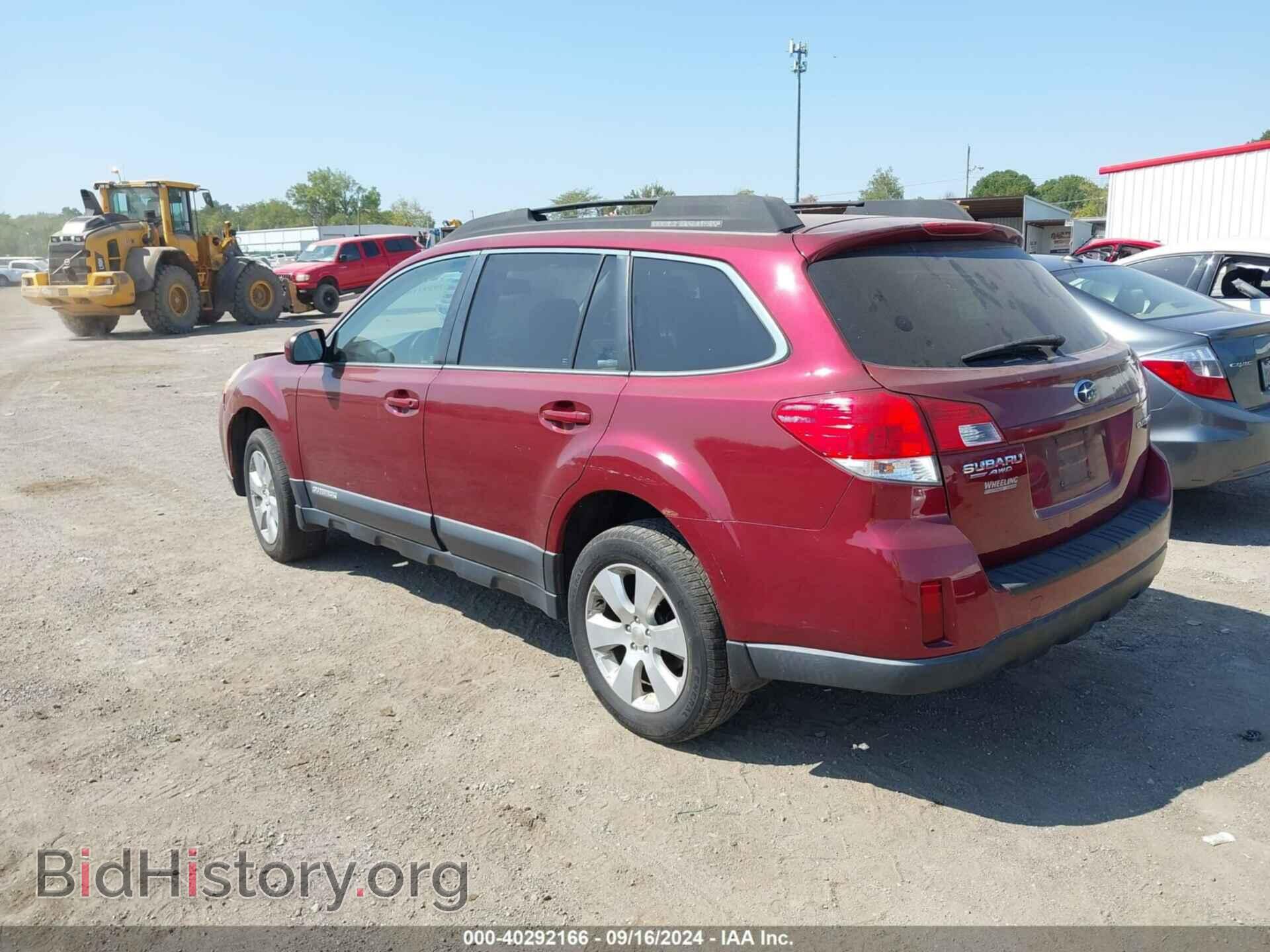 2011 SUBARU OUTBACK - VIN: 4S4BRCCC9B3411478 - Фото 3