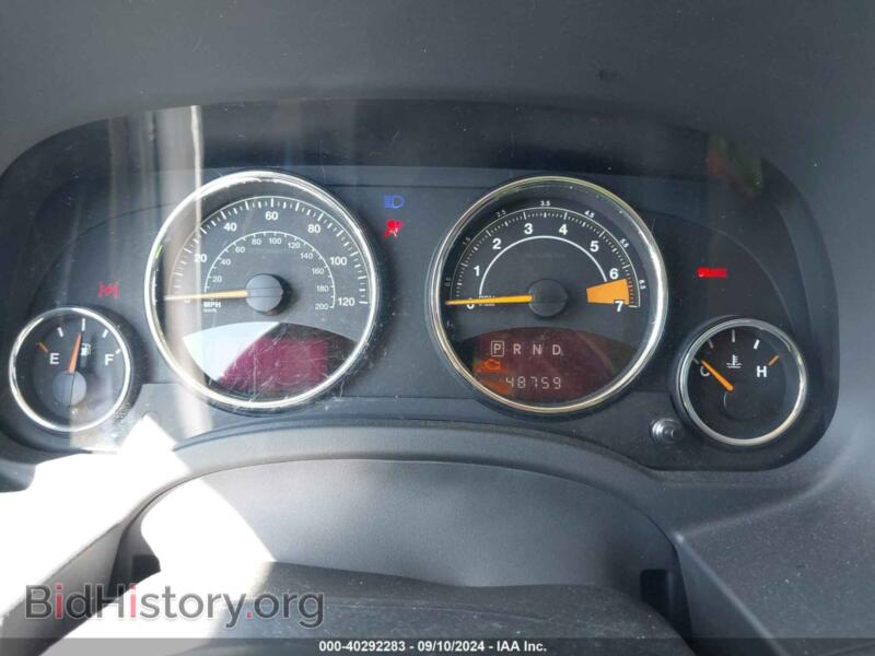2014 Jeep COMPASS (VIN 1C4NJCEA1ED680383) — photo 7 of 17