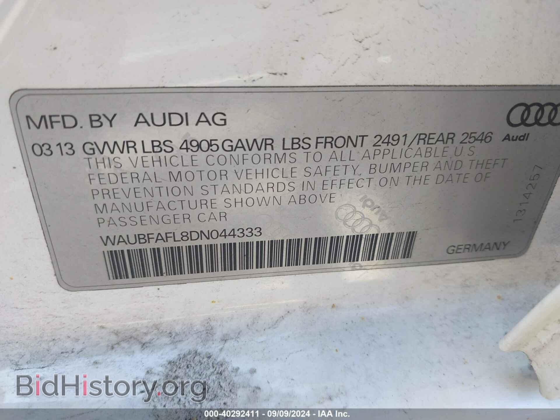 2013 AUDI A4 - VIN: WAUBFAFL8DN044333 - Фото 9