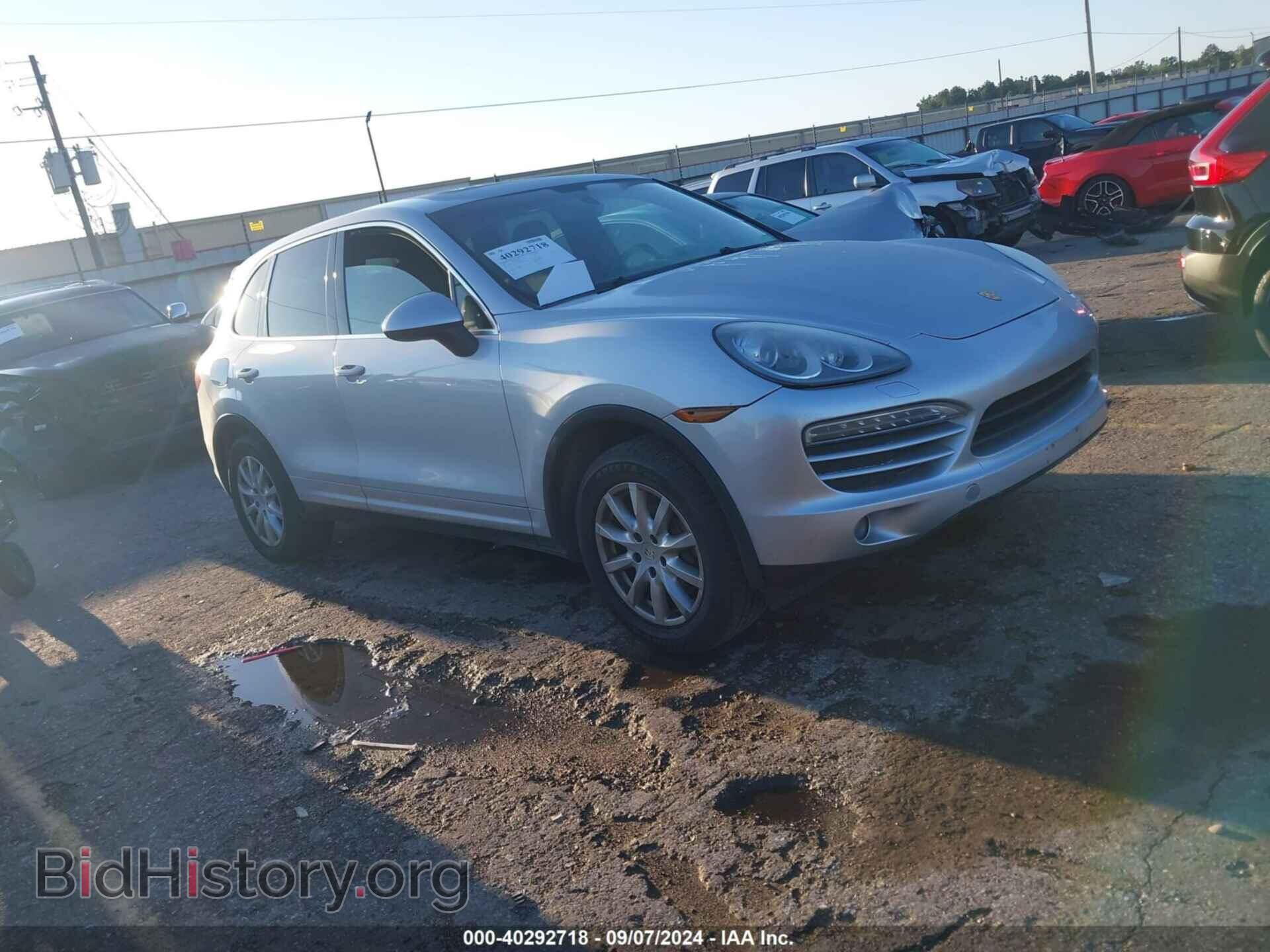Photo WP1AA2A20CLA05004 - PORSCHE CAYENNE 2012