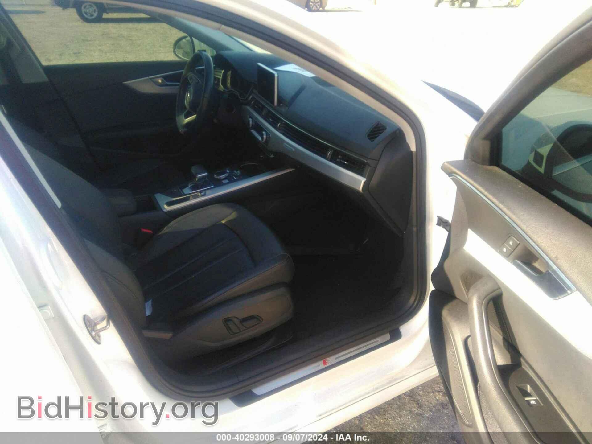 2017 AUDI A4 - VIN: WAUENAF45HN006590 - Фото 5