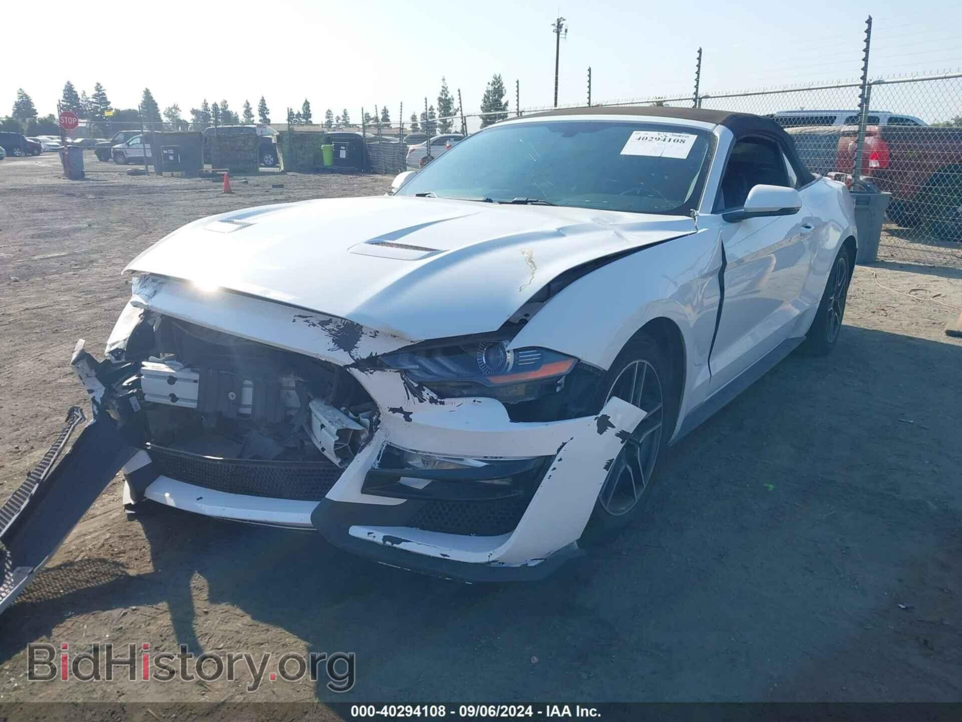 2018 FORD MUSTANG - VIN: 1FATP8UH2J5142643 - Фото 2