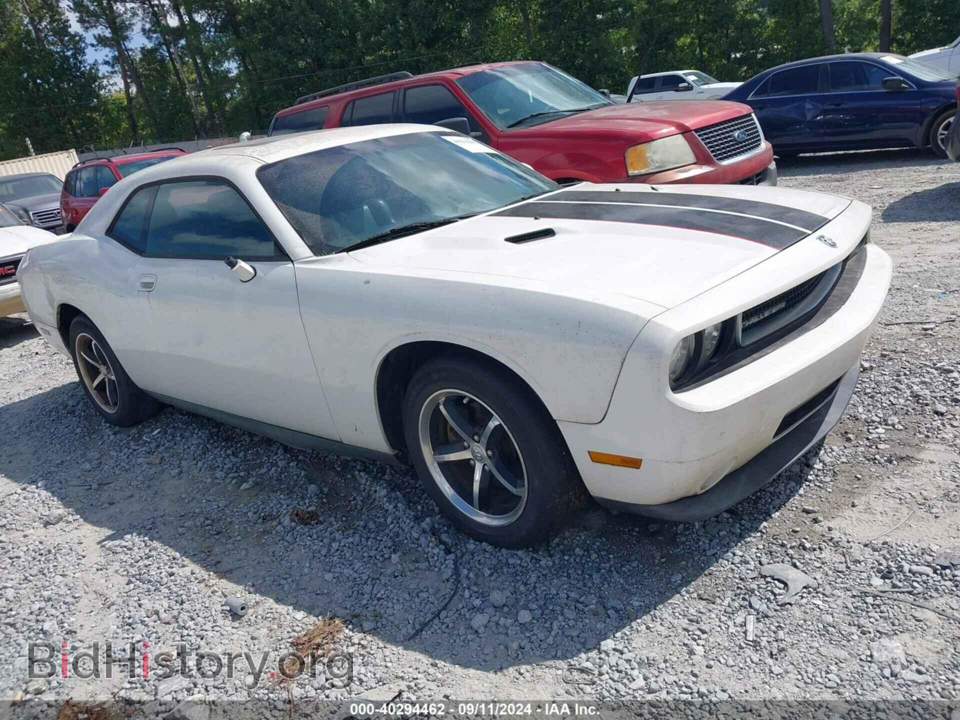 Фотография 2B3CJ4DV3AH103984 - DODGE CHALLENGER 2010