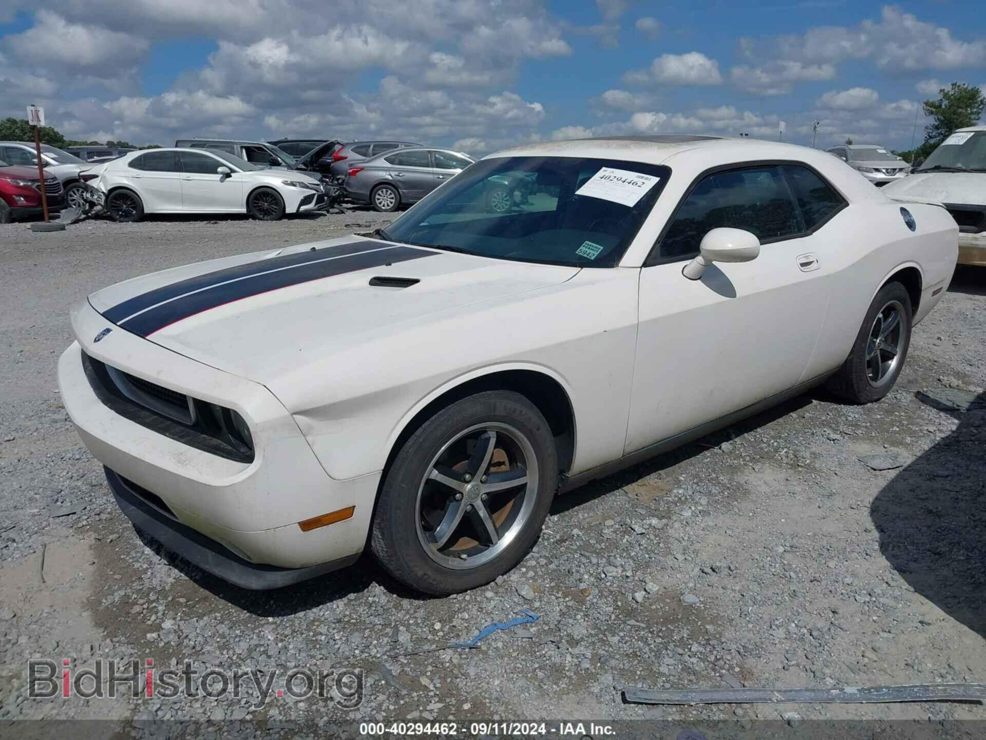 2010 DODGE CHALLENGER - VIN: 2B3CJ4DV3AH103984 - Фото 2
