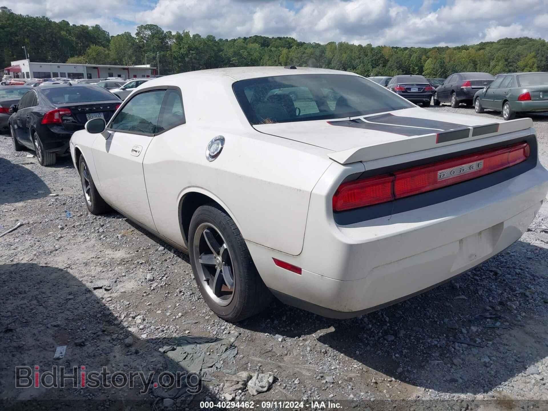 2010 DODGE CHALLENGER - VIN: 2B3CJ4DV3AH103984 - Фото 3