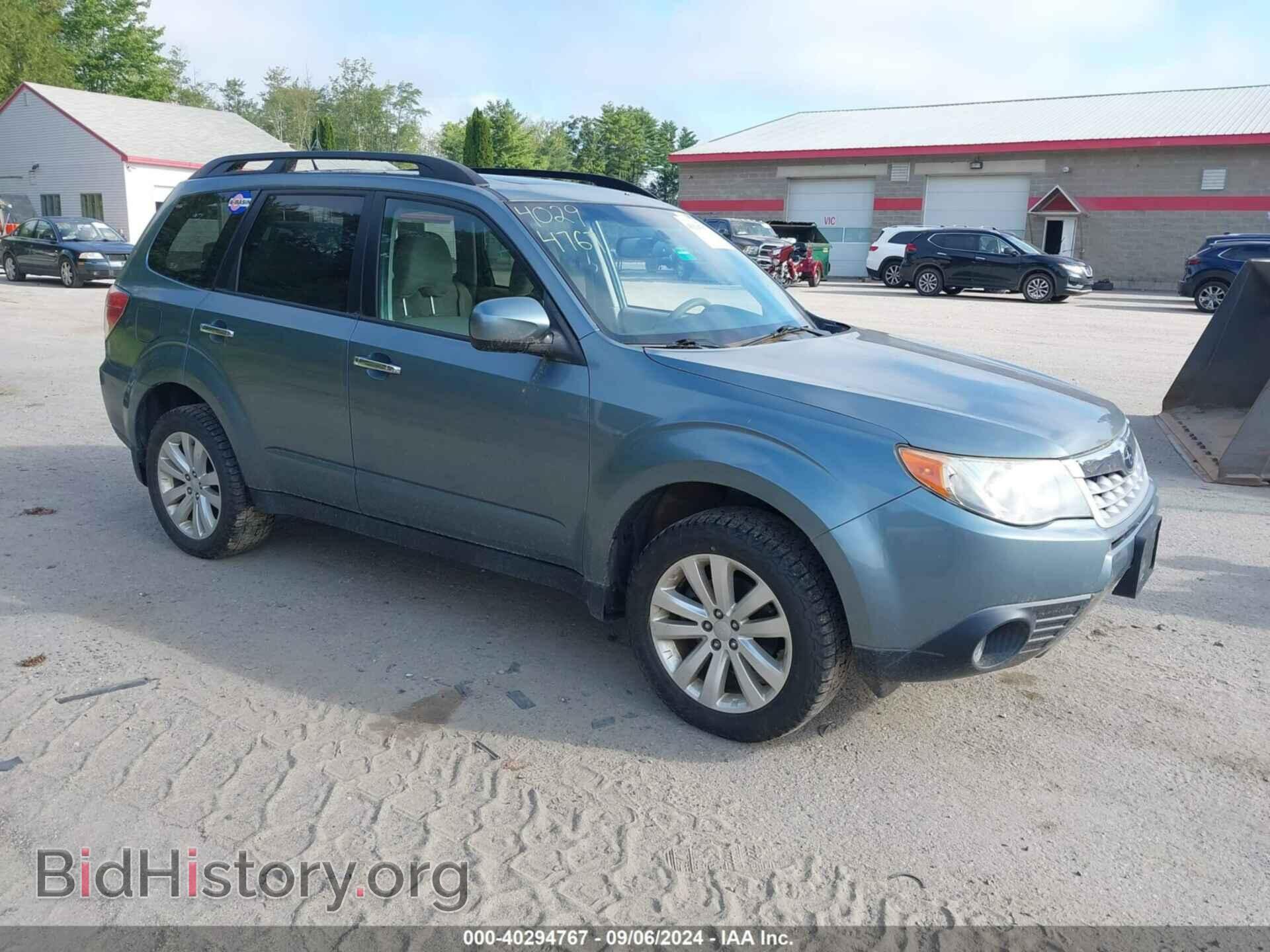 Photo JF2SHADC0DH445827 - SUBARU FORESTER 2013