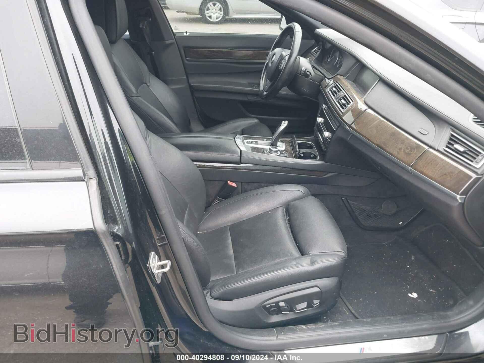 2013 BMW 740LI - VIN: WBAYE4C54DDW22518 - Фото 5