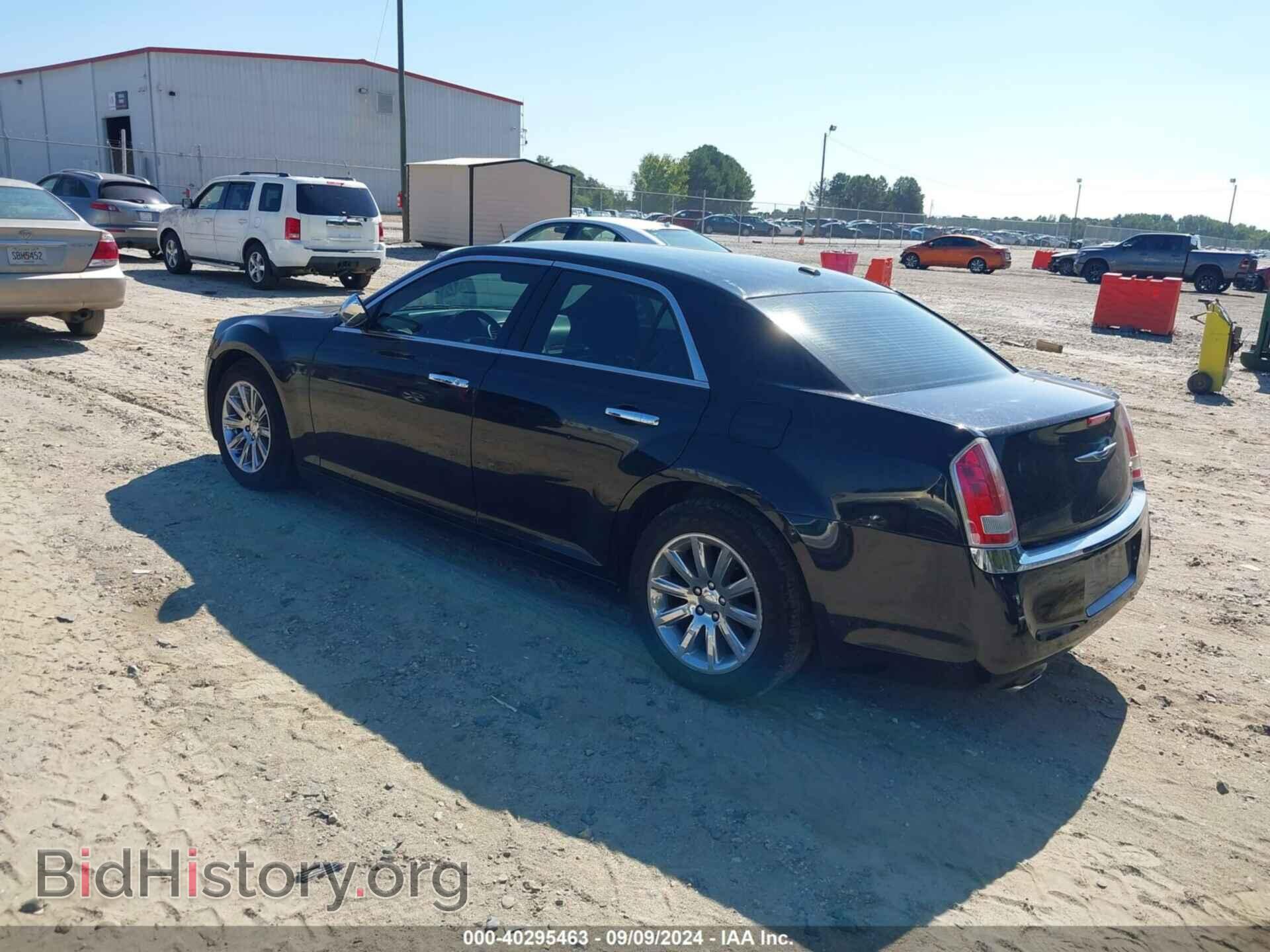 2012 CHRYSLER 300 - VIN: 2C3CCACG0CH192527 - Photo 3