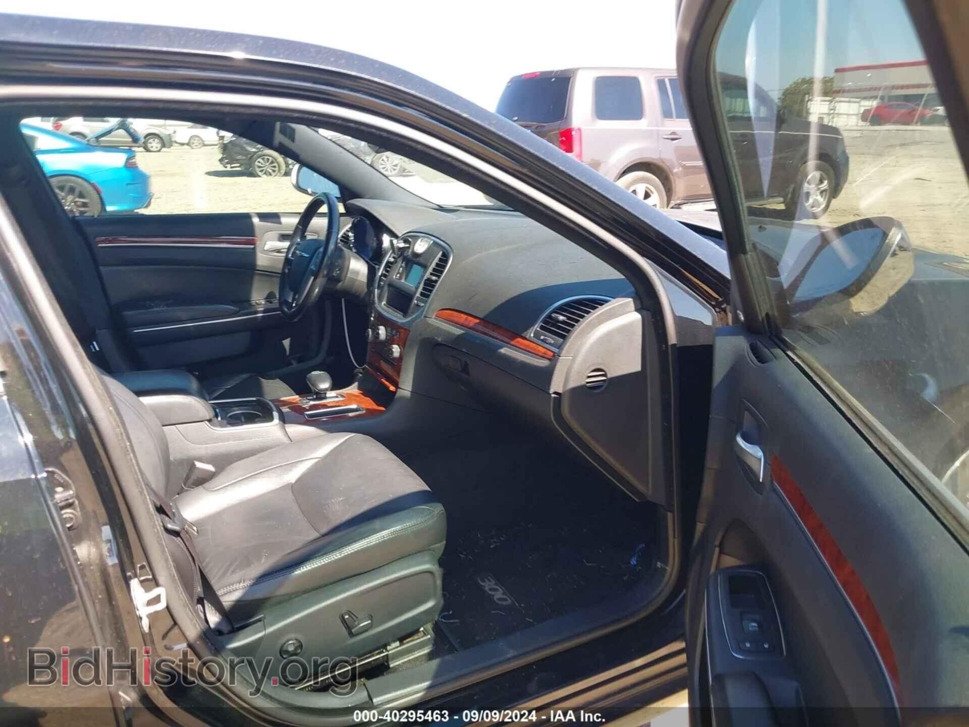 2012 CHRYSLER 300 - VIN: 2C3CCACG0CH192527 - Photo 5
