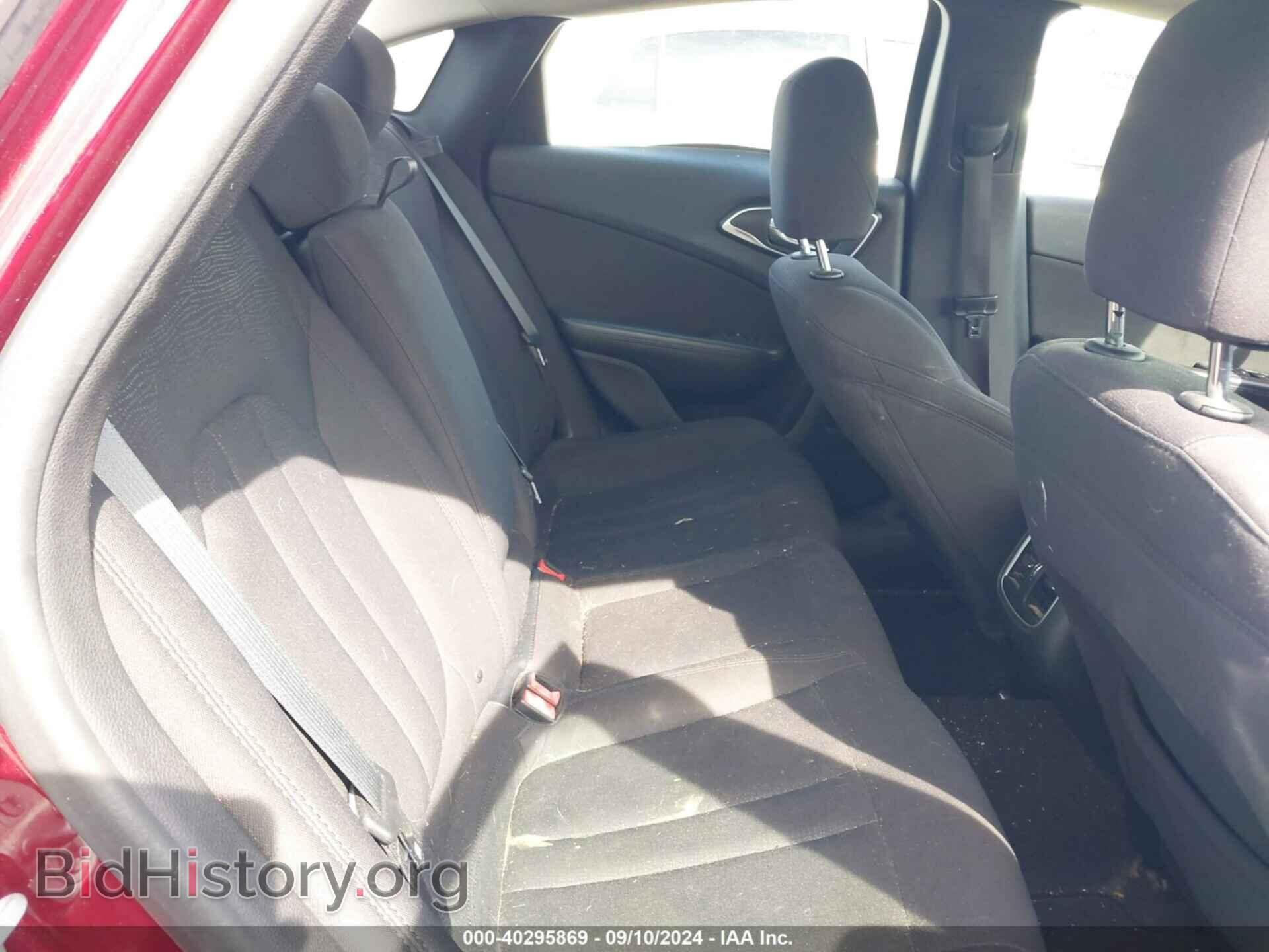 2015 CHRYSLER 200 - VIN: 1C3CCCAB7FN642463 - Фото 8