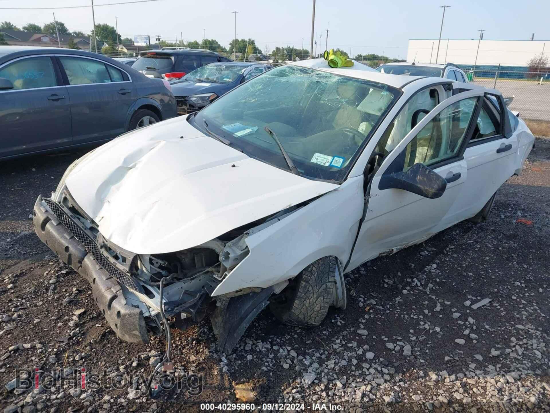 2009 FORD FOCUS - VIN: 1FAHP35N59W144809 - Фото 2