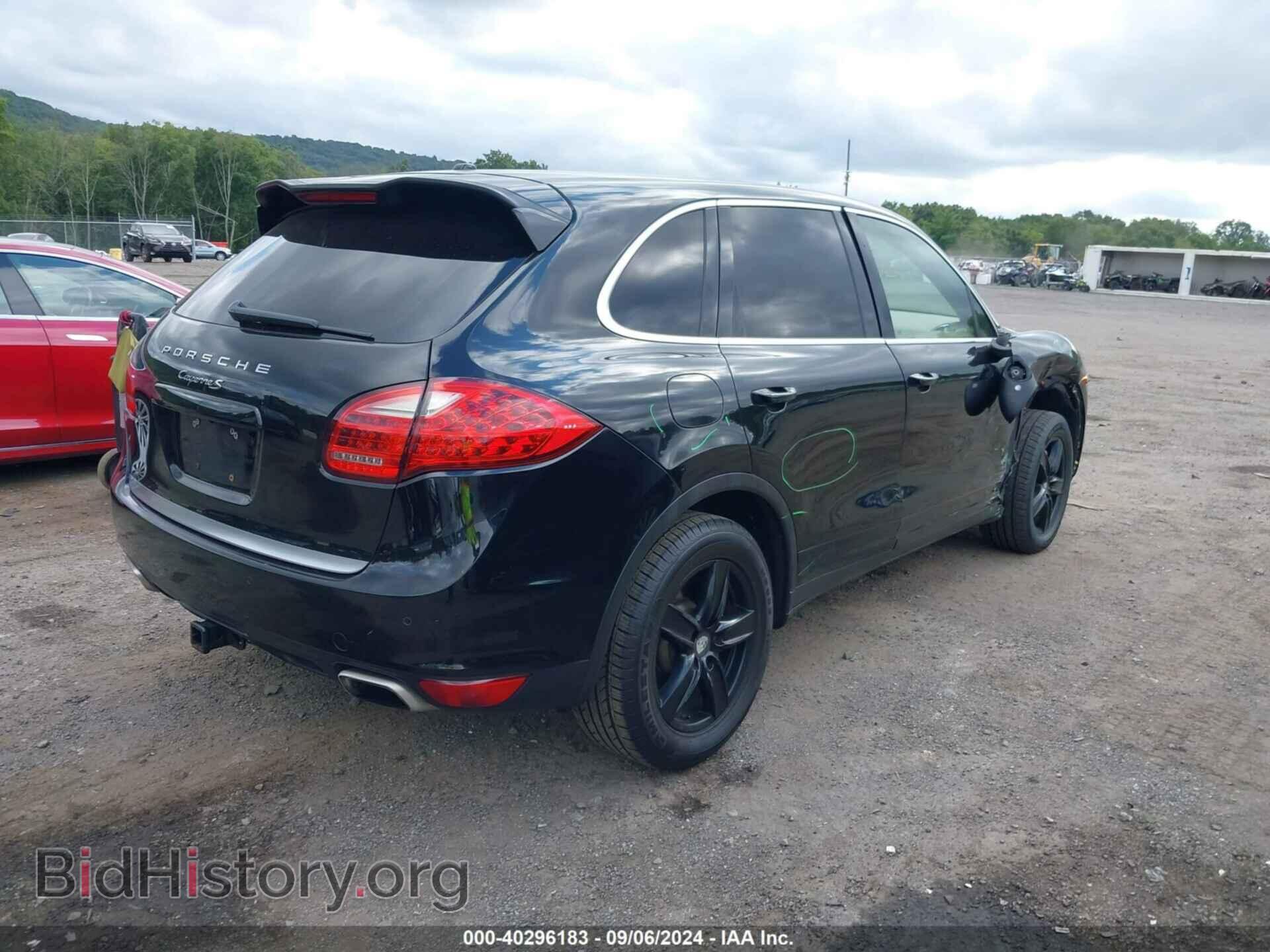 2011 PORSCHE CAYENNE - VIN: WP1AB2A24BLA48711 - Фото 4