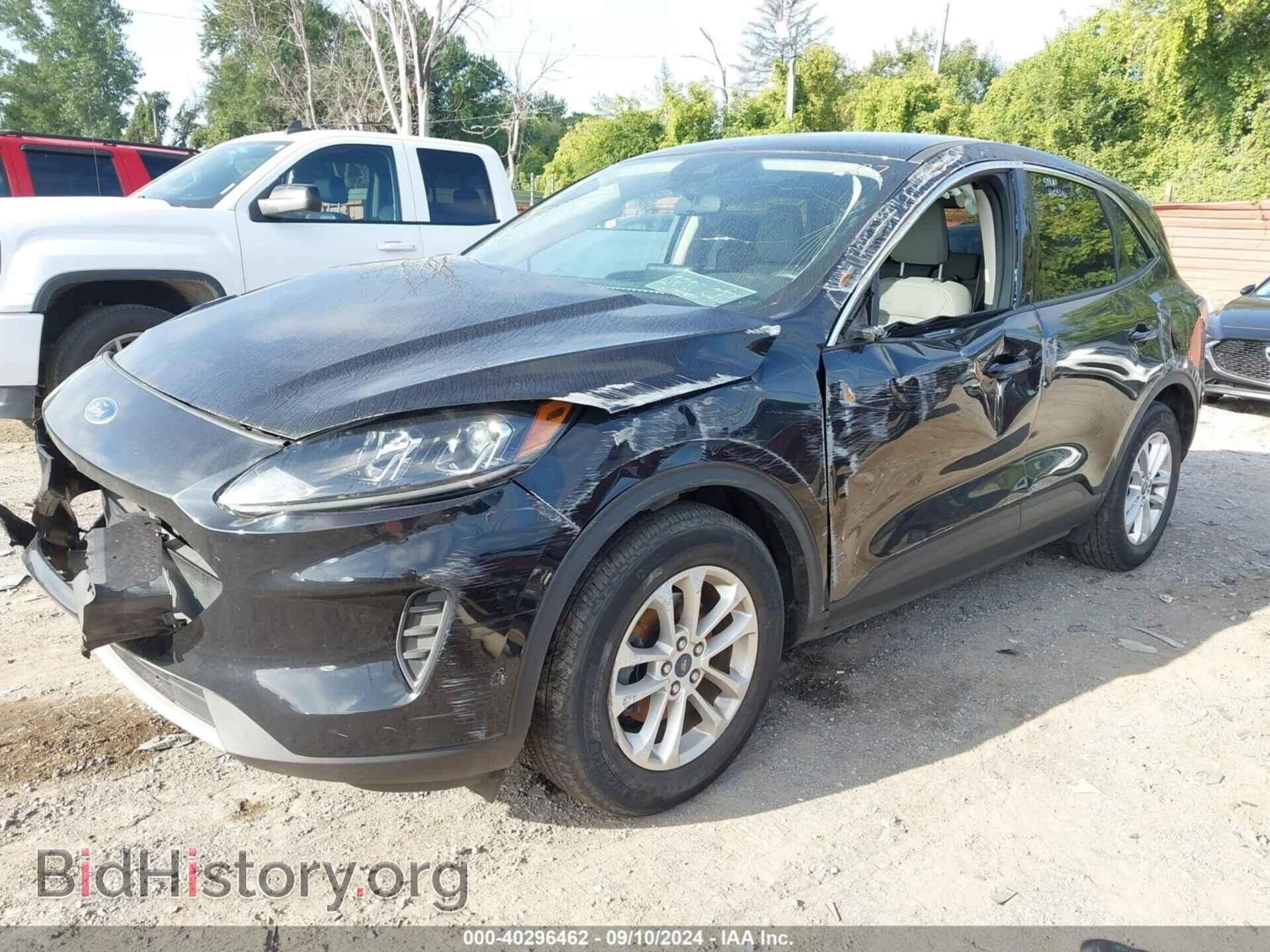 2020 FORD ESCAPE - VIN: 1FMCU0G62LUA93527 - Photo 2