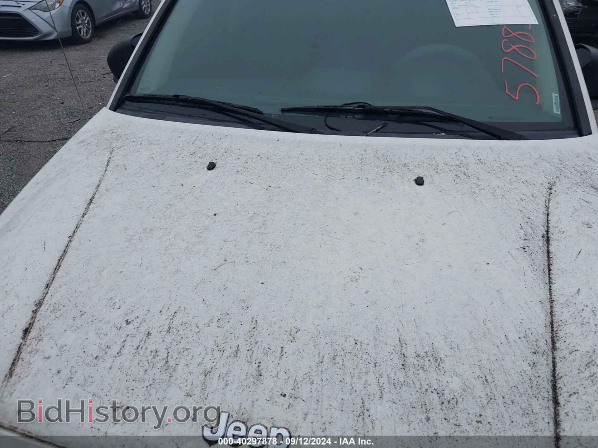 2010 JEEP COMPASS - VIN: 1J4NT4FB5AD578855 - Фото 10
