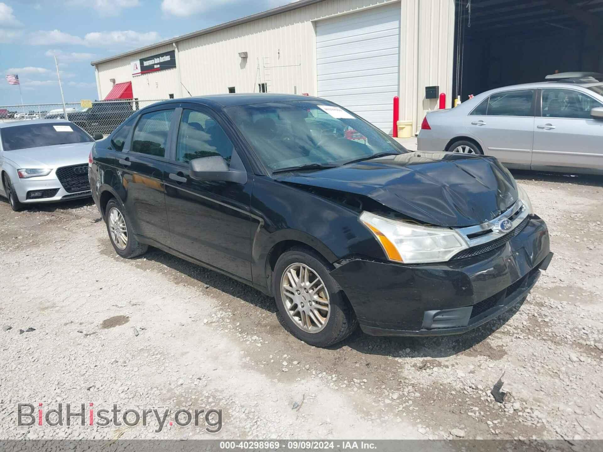 Photo 1FAHP3FN9AW157663 - FORD FOCUS 2010
