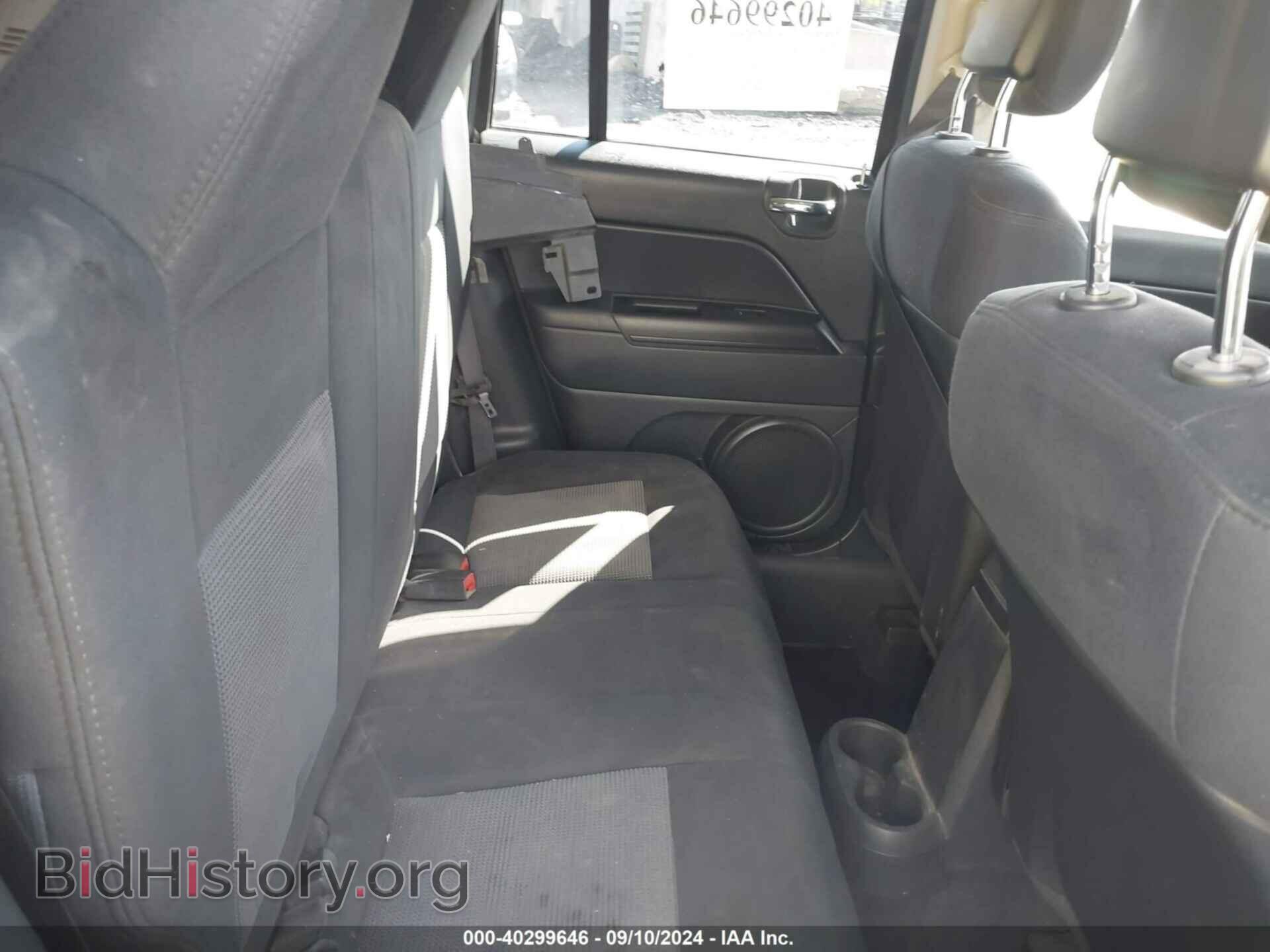 2011 JEEP COMPASS - VIN: 1J4NT1FB7BD151483 - Photo 8