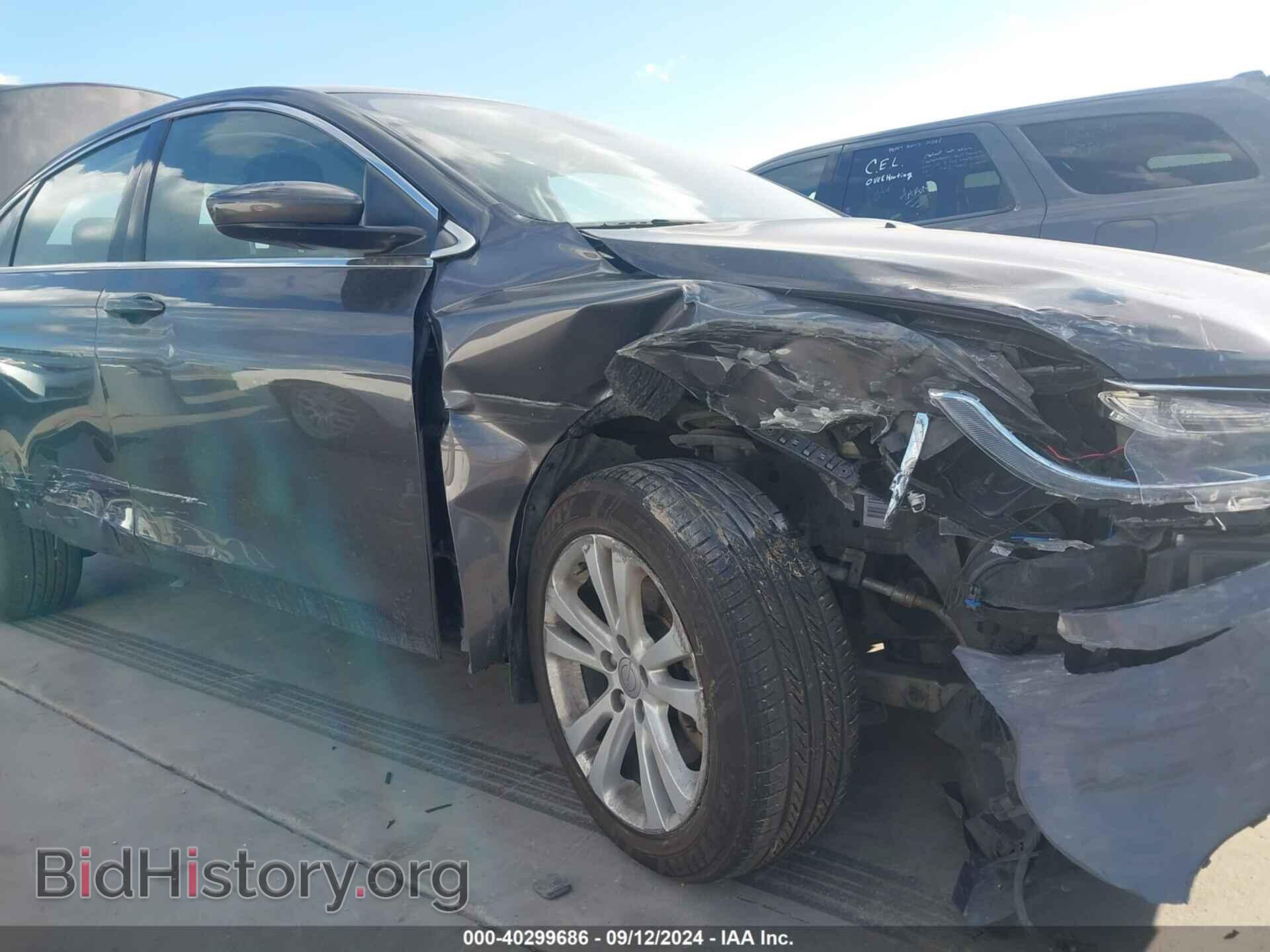 2017 CHRYSLER 200 - VIN: 1C3CCCAB4HN510117 - Фото 6