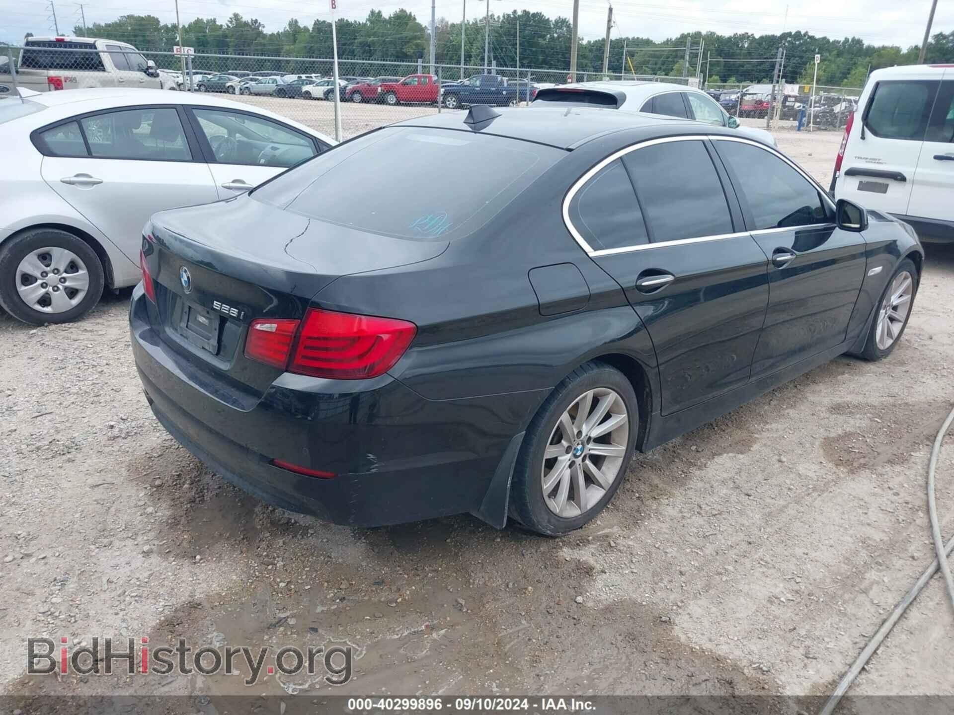 2011 BMW 528I - VIN: WBAFR1C53BC750875 - Фото 4