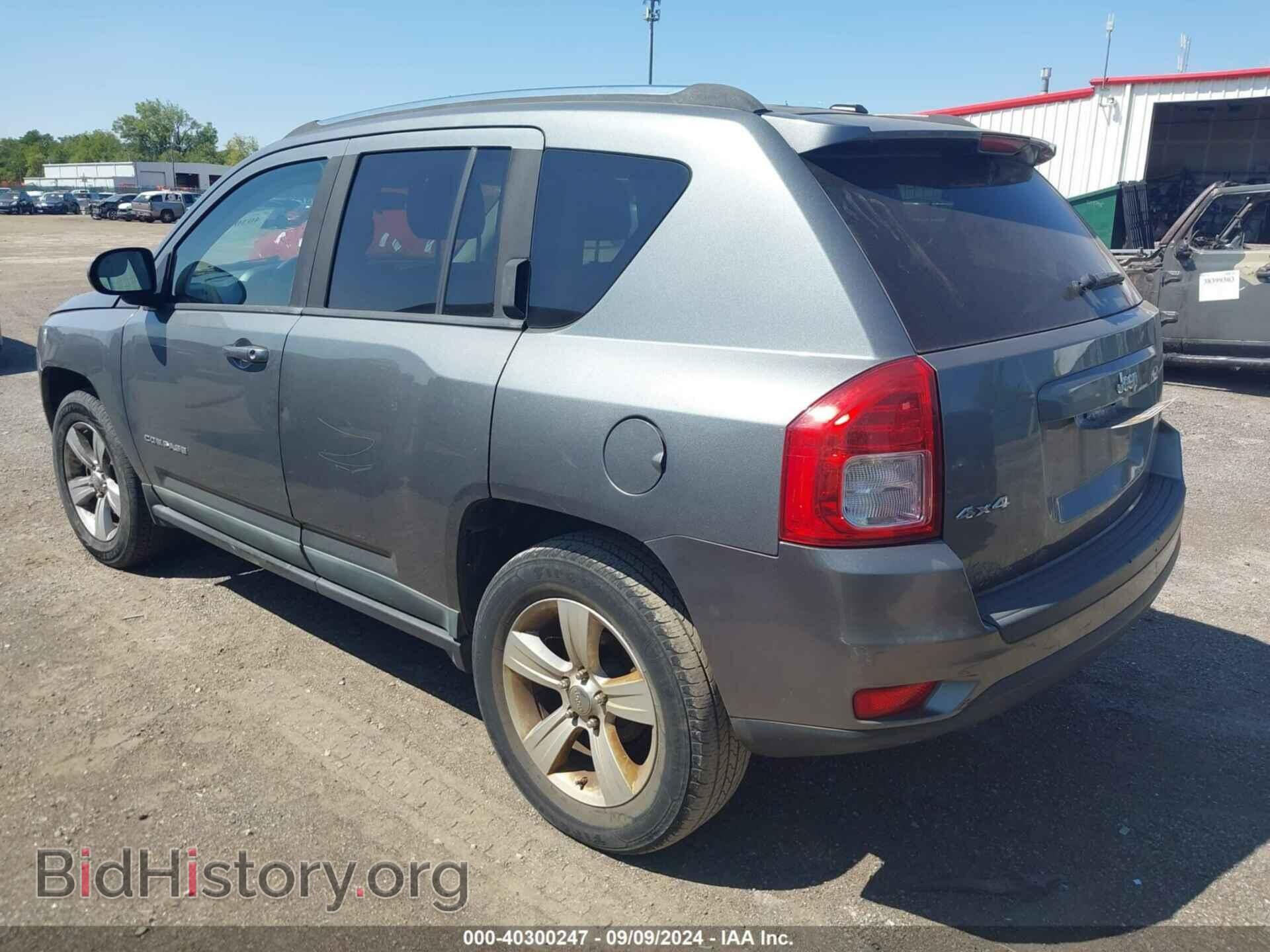 2011 JEEP COMPASS - VIN: 1J4NF1FB9BD282275 - Photo 3