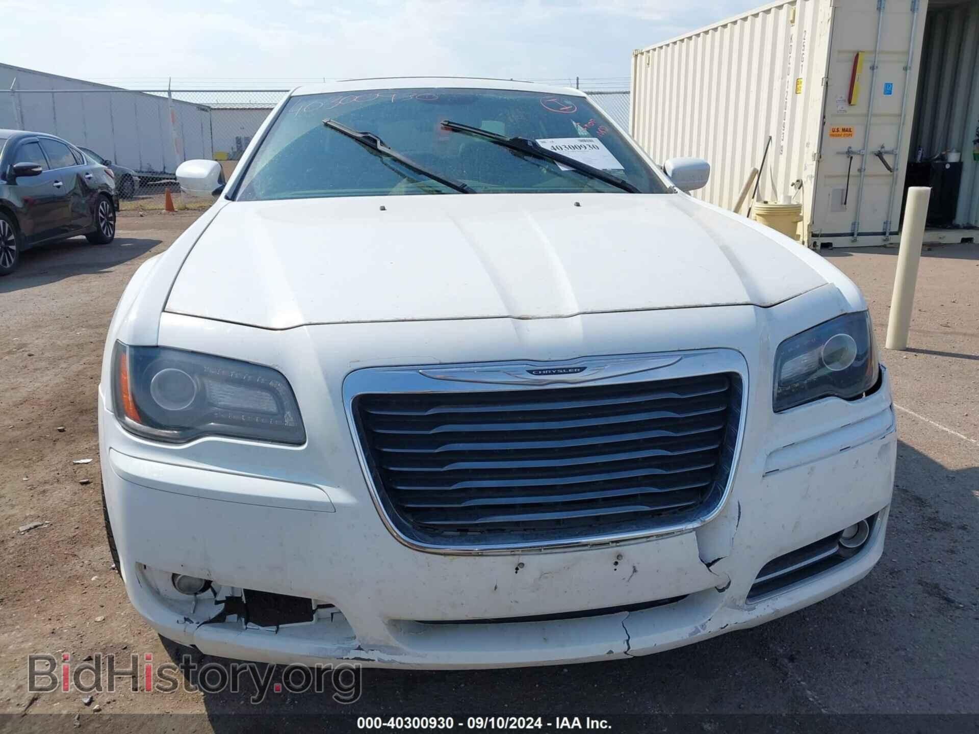 2013 CHRYSLER 300 - VIN: 2C3CCABG9DH529070 - Фото 6
