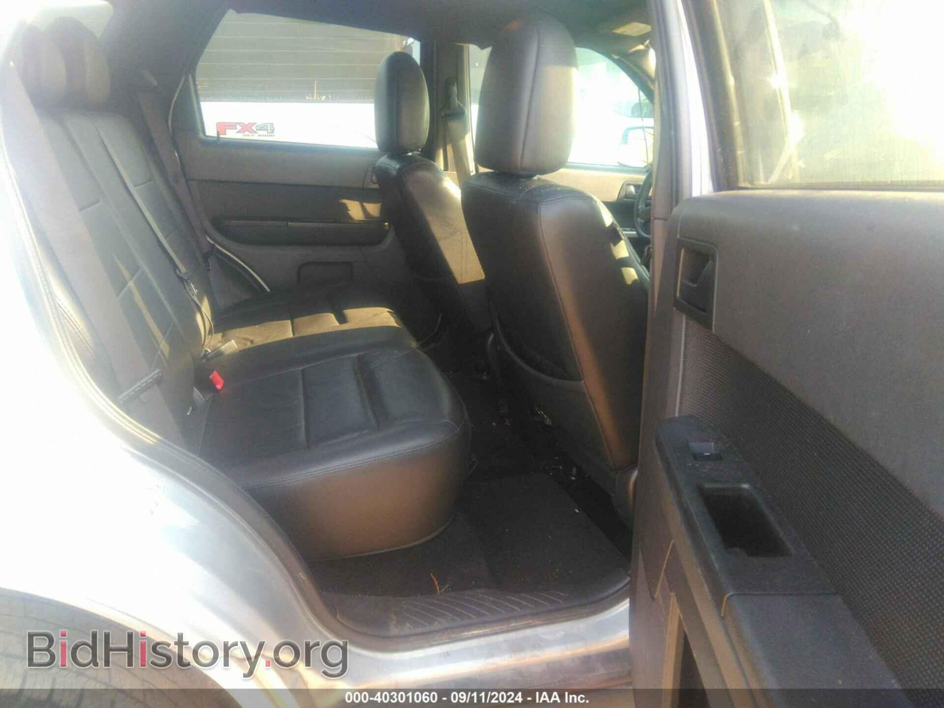 2011 FORD ESCAPE - VIN: 1FMCU0DG0BKA04481 - Фото 8
