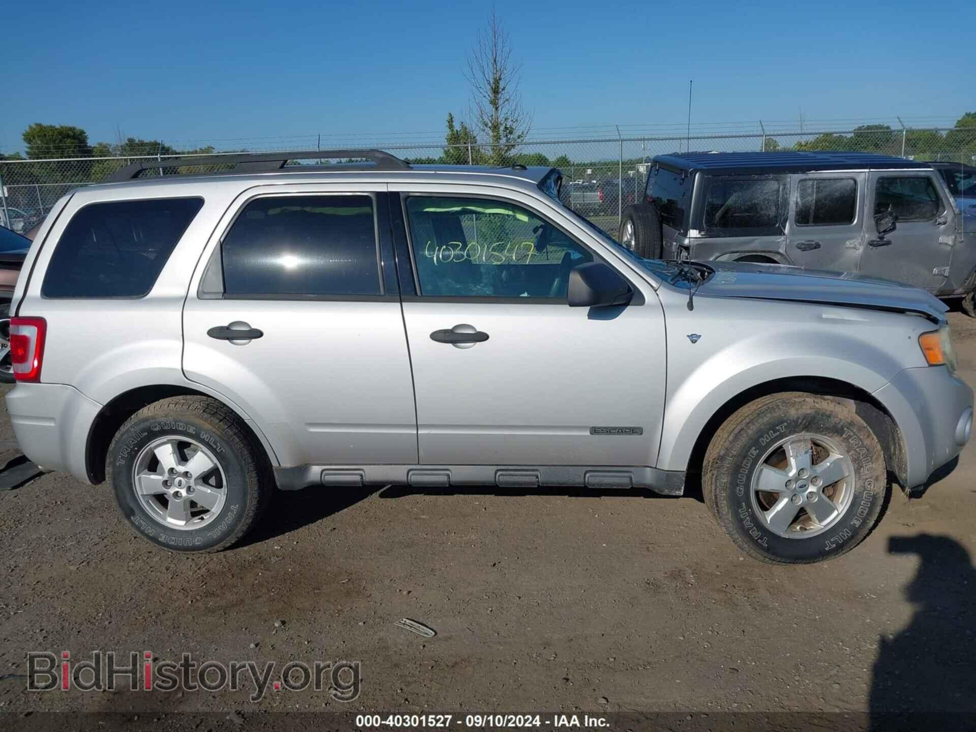 2008 FORD ESCAPE - VIN: 1FMCU93128KD41387 - Фото 13
