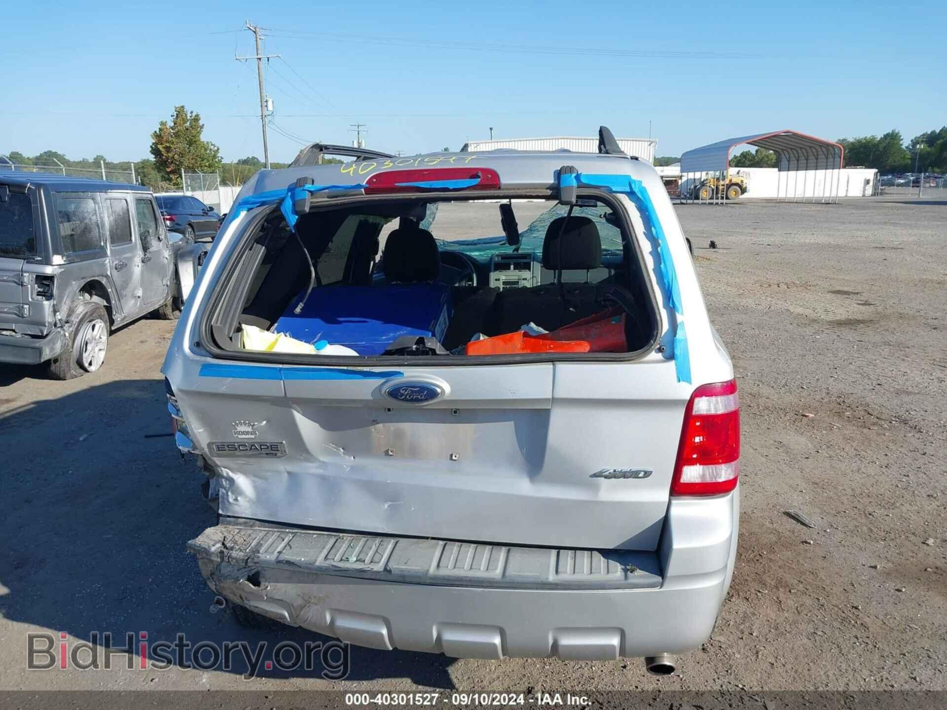 2008 FORD ESCAPE - VIN: 1FMCU93128KD41387 - Фото 16
