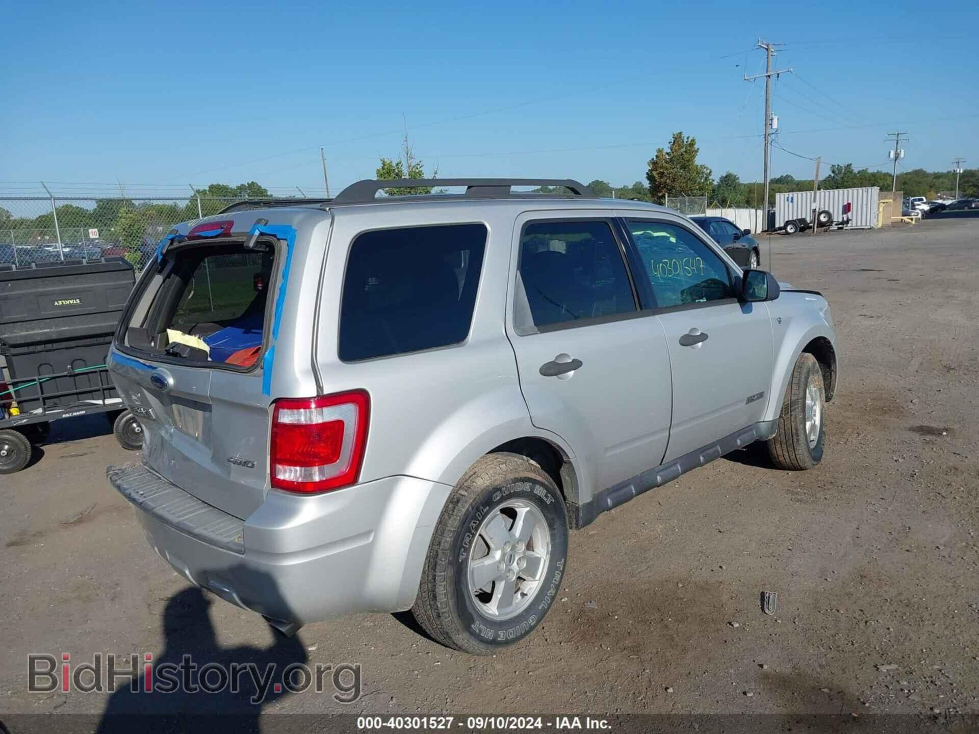 2008 FORD ESCAPE - VIN: 1FMCU93128KD41387 - Фото 4