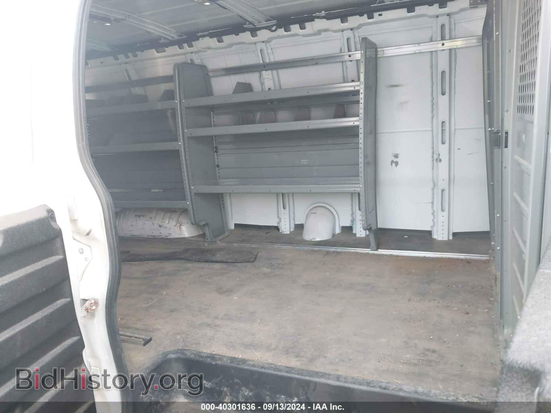 2017 CHEVROLET EXPRESS 3500 - VIN: 1GCZGHF14H1346897 - Фото 8