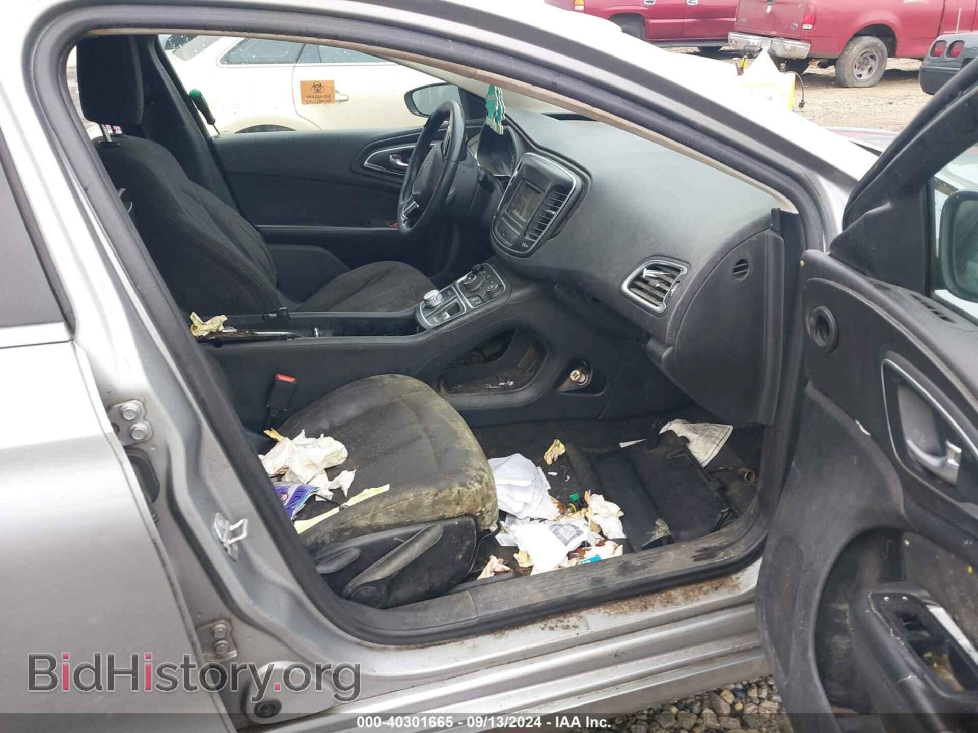 2015 CHRYSLER 200 - VIN: 1C3CCCAB3FN650107 - Фото 5