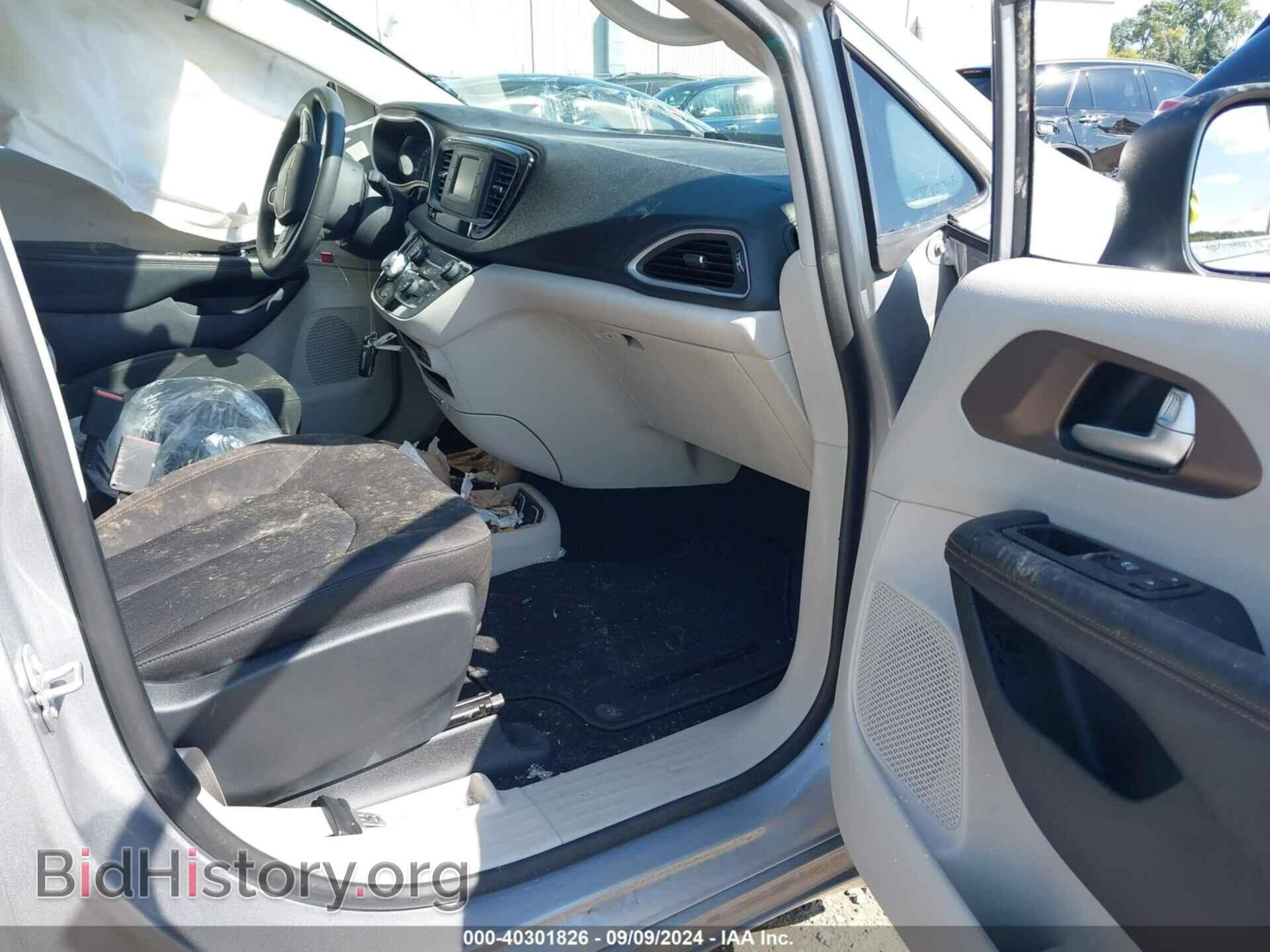 2017 CHRYSLER PACIFICA - VIN: 2C4RC1DG5HR565907 - Фото 5