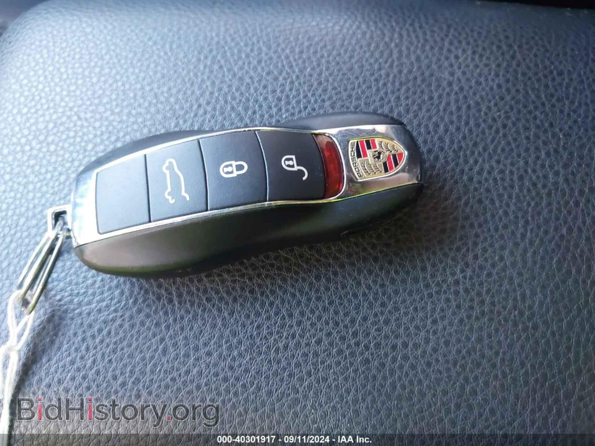 2017 PORSCHE MACAN - VIN: WP1AA2A57HLB80934 - Photo 11