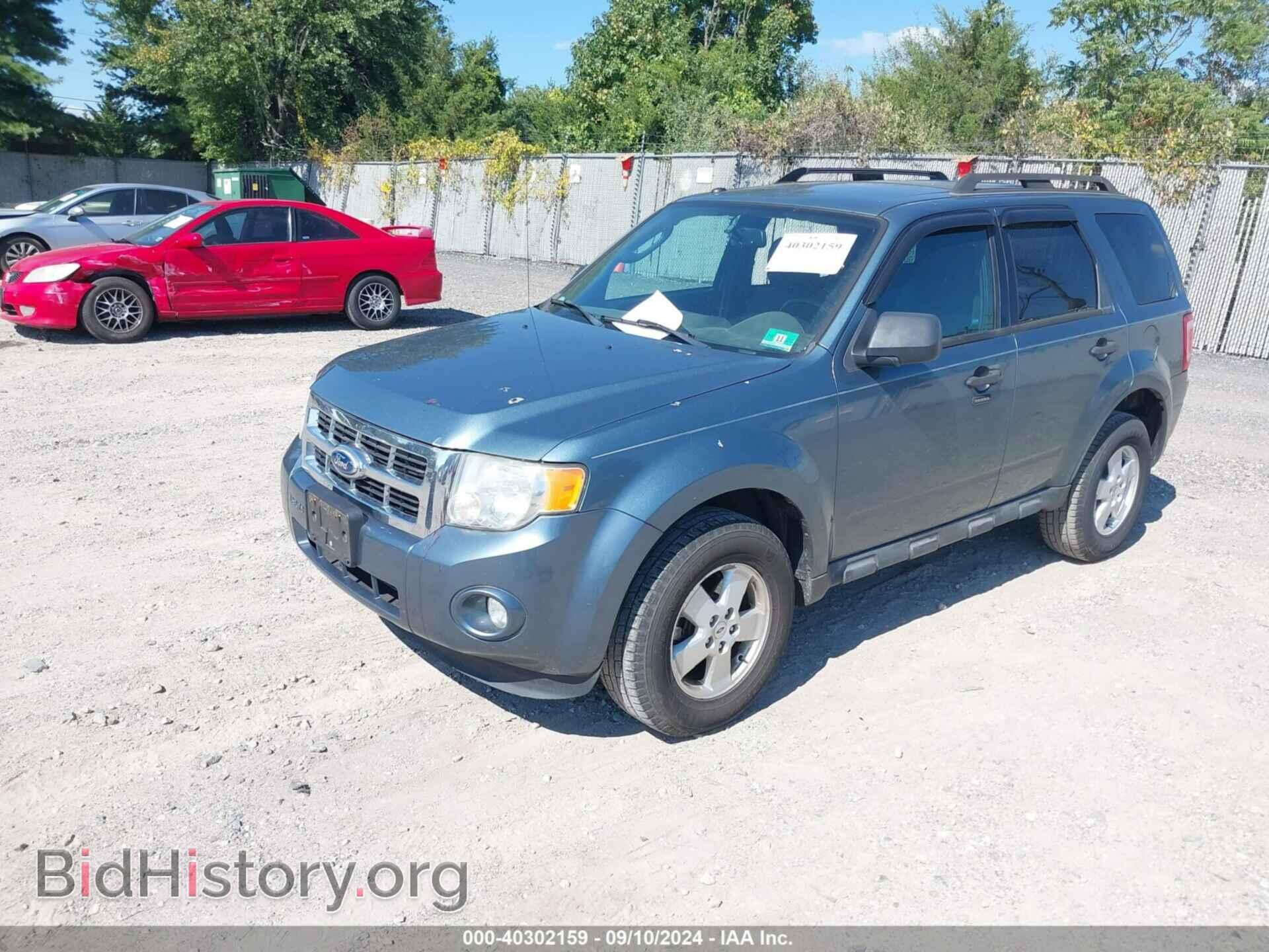 2011 FORD ESCAPE - VIN: 1FMCU0D79BKB32332 - Фото 2