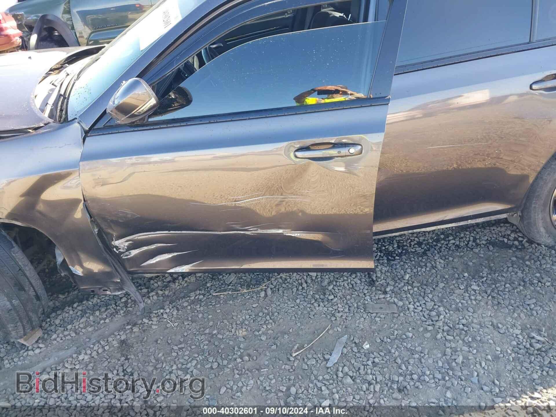 2018 CHRYSLER 300 - VIN: 2C3CCAGG2JH256252 - Фото 19