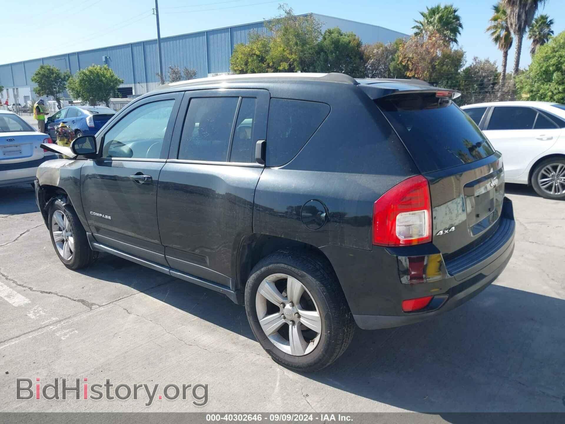 2012 JEEP COMPASS - VIN: 1C4NJDEB7CD614982 - Фото 3