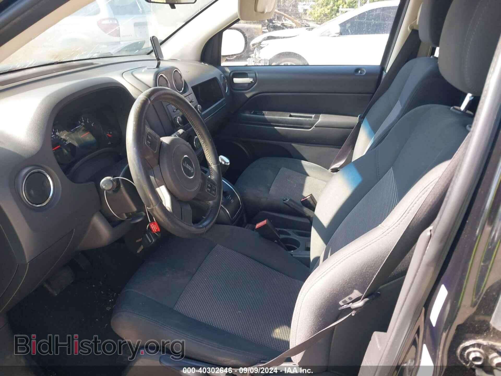 2012 JEEP COMPASS - VIN: 1C4NJDEB7CD614982 - Фото 5