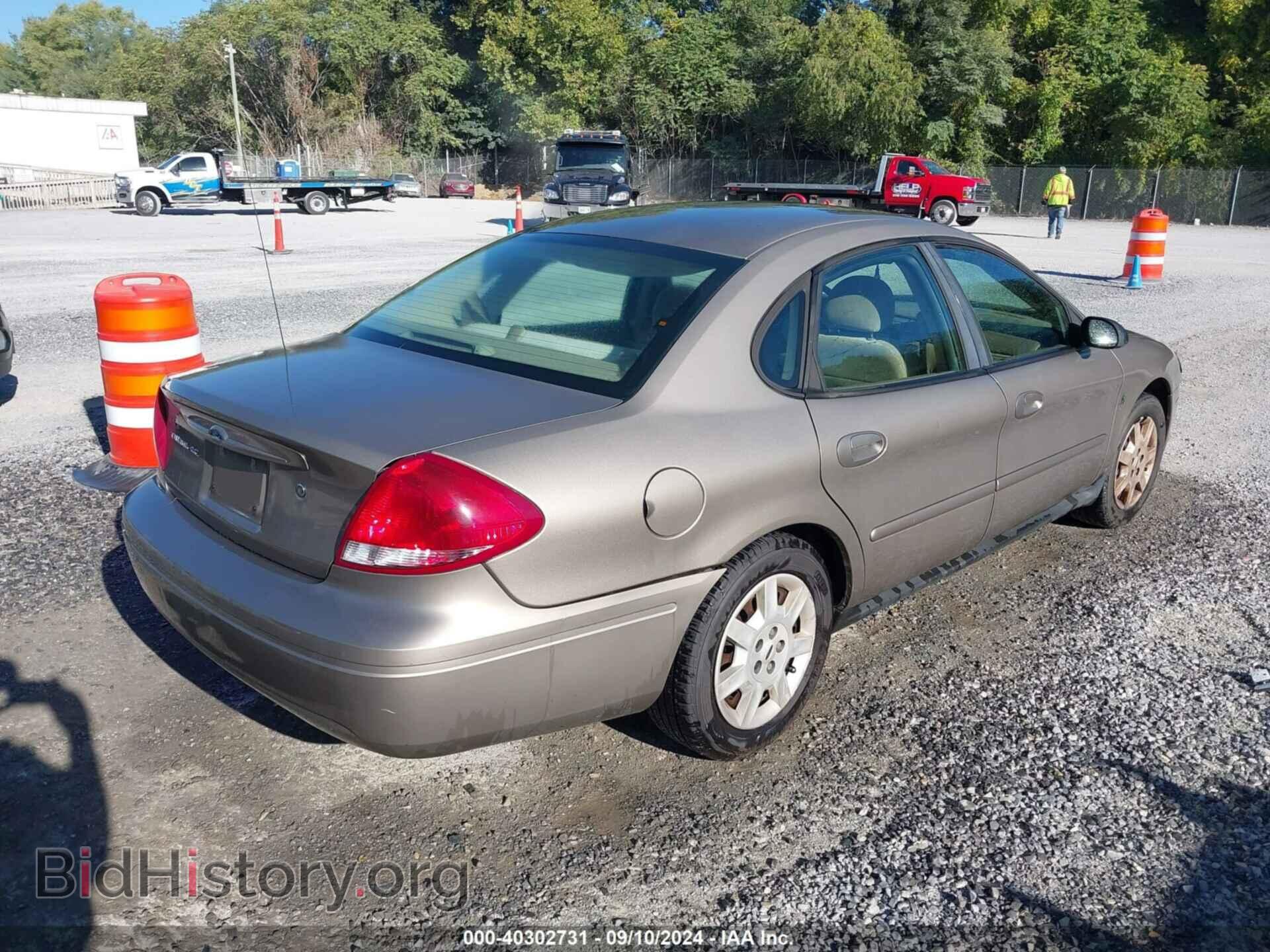 2007 FORD TAURUS - VIN: 1FAFP53U37A105501 - Фото 4