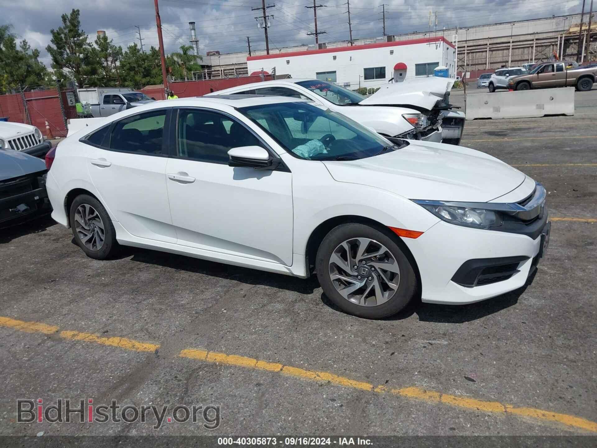 Photo 2HGFC2F74HH543751 - HONDA CIVIC 2017