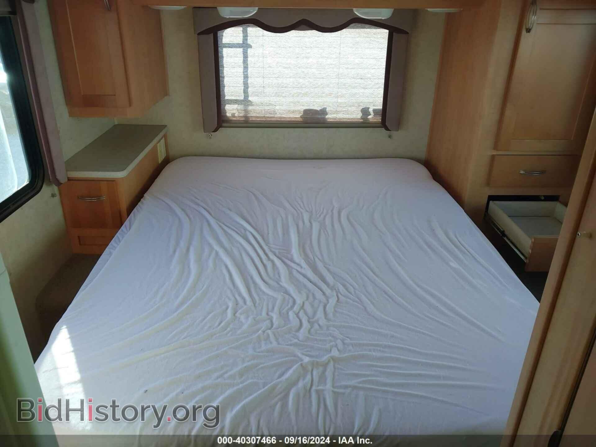 2008 FORD E-450 CUTAWAY - VIN: 1FDXE45S98DA41762 - Фото 13