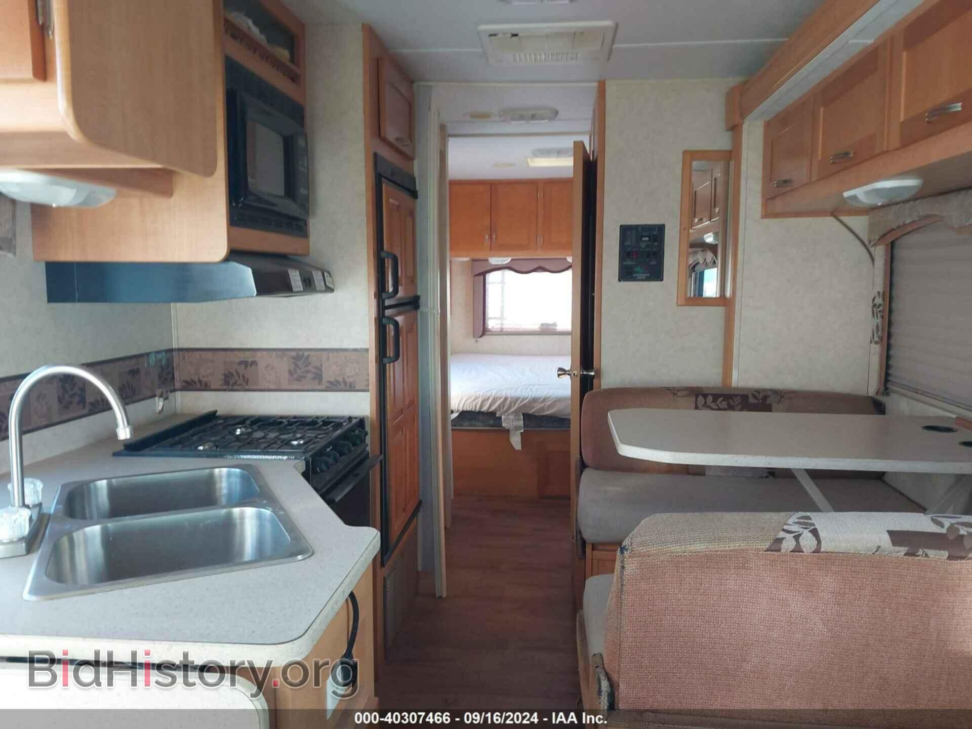 2008 FORD E-450 CUTAWAY - VIN: 1FDXE45S98DA41762 - Фото 6