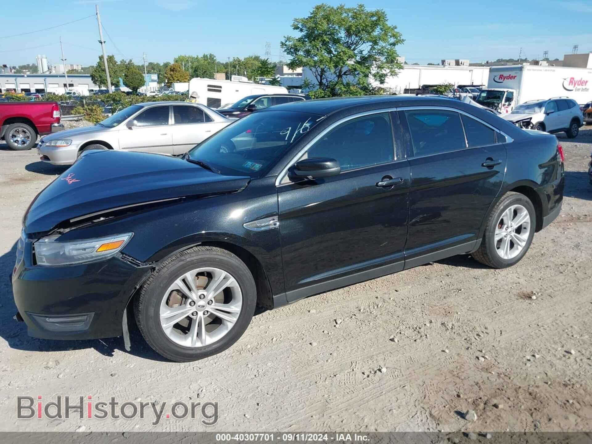 2013 FORD TAURUS - VIN: 1FAHP2E86DG228516 - Фото 2