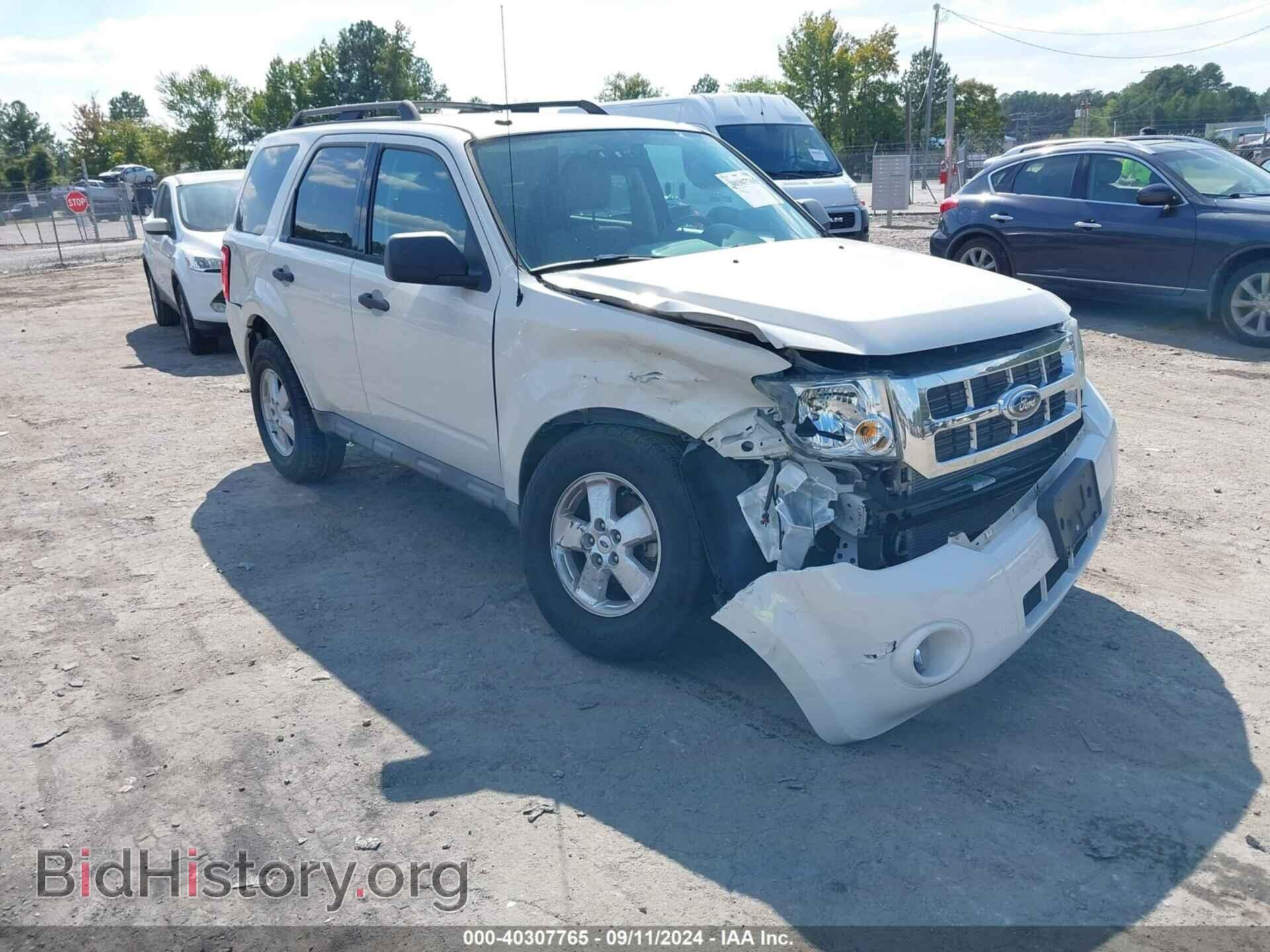 Photo 1FMCU9DG5AKC06106 - FORD ESCAPE 2010